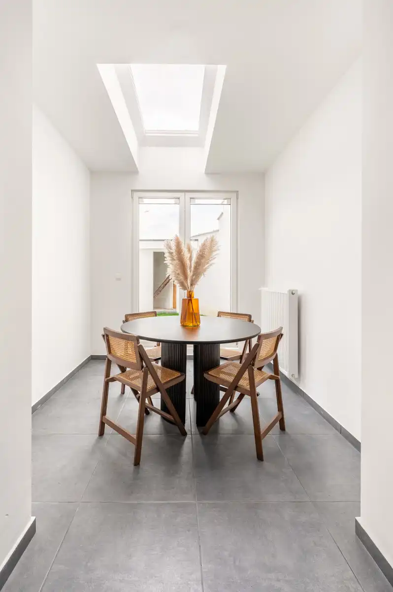 Sfeervol appartement met leuke tuin in hartje Mortsel foto 6