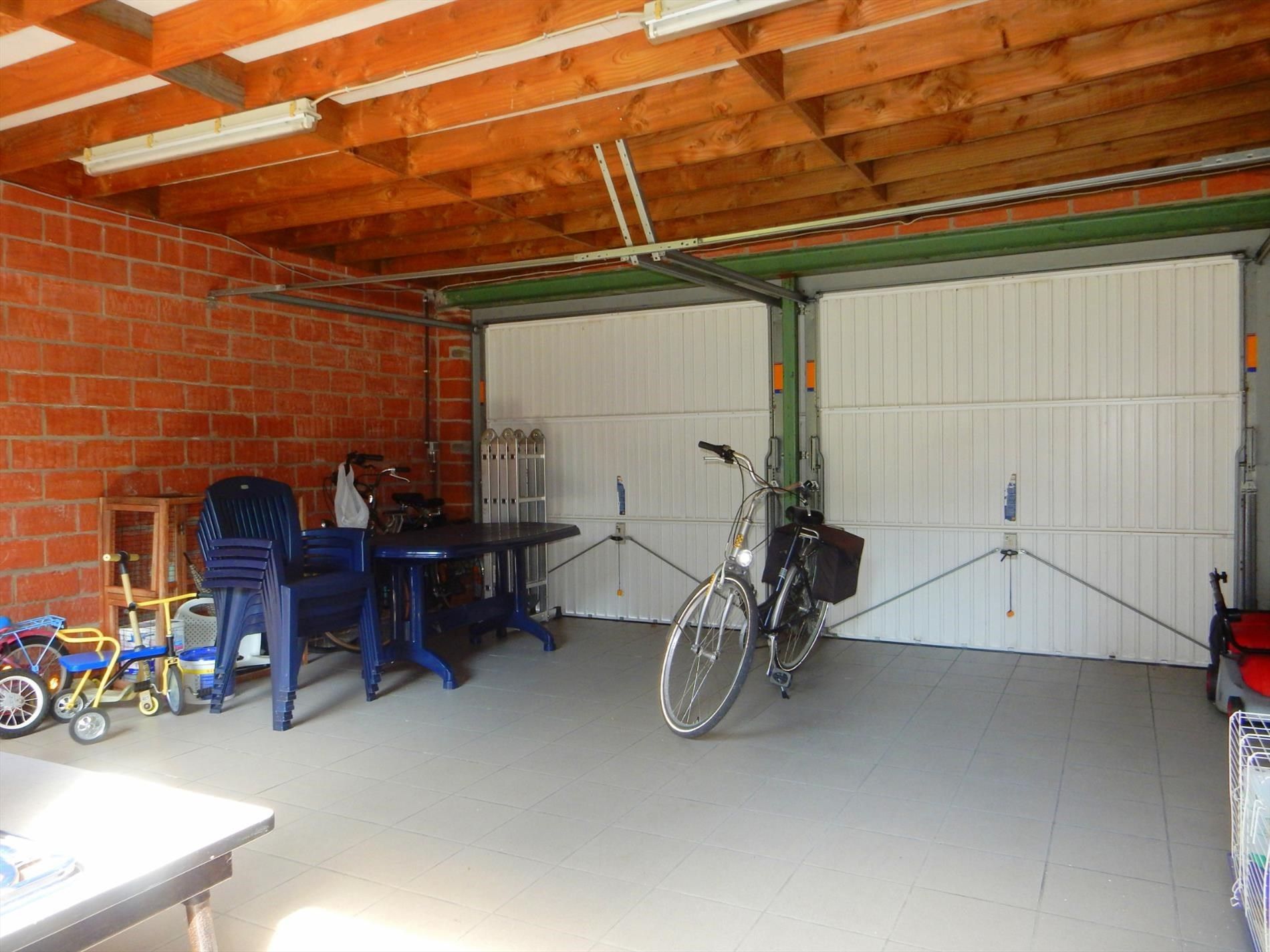 Half-open Woning met 3 slaapkamers foto 15