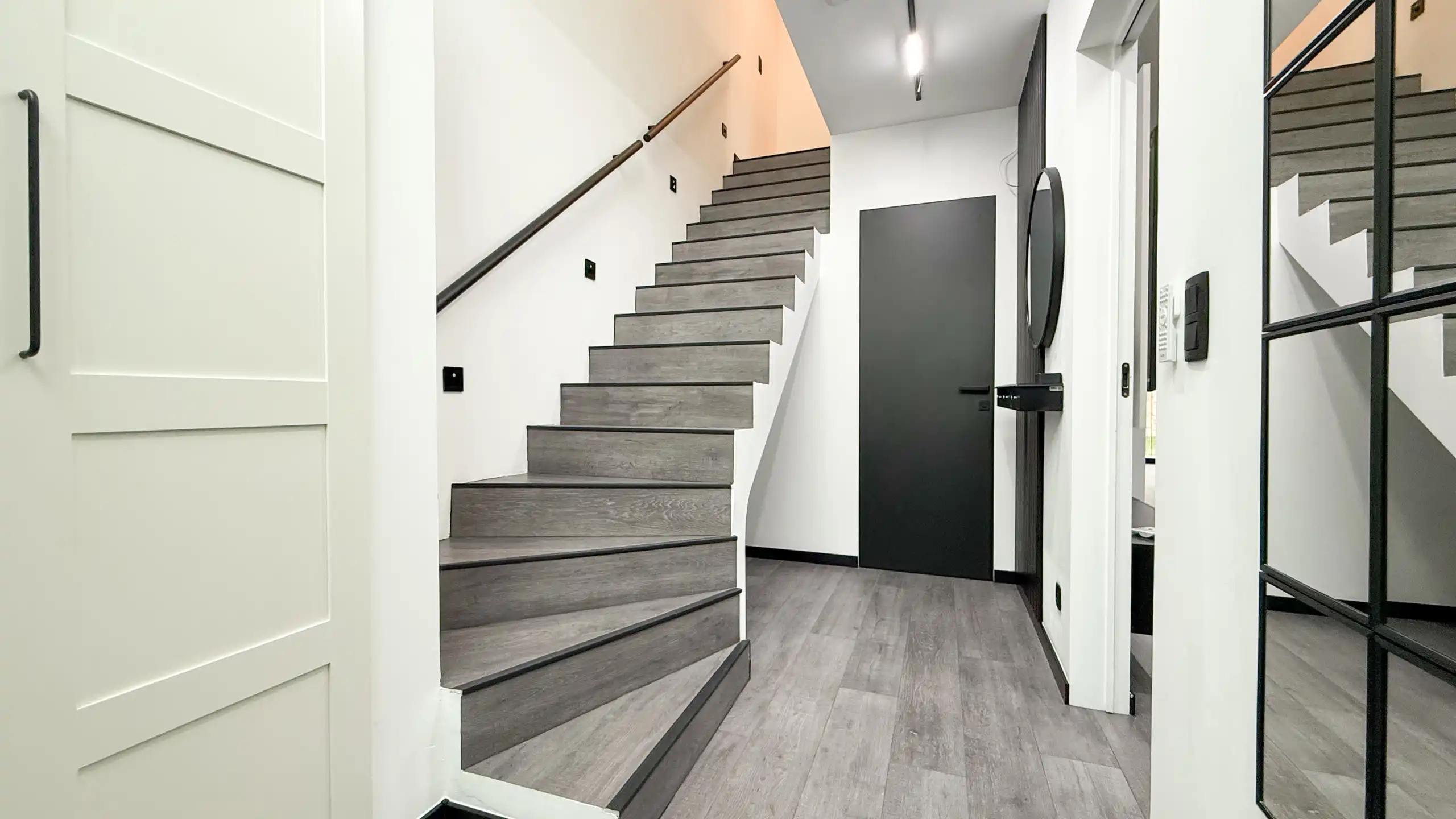 Instapklare nieuwbouwwoning met 3slaapkamers en onder 2% RR! foto 20