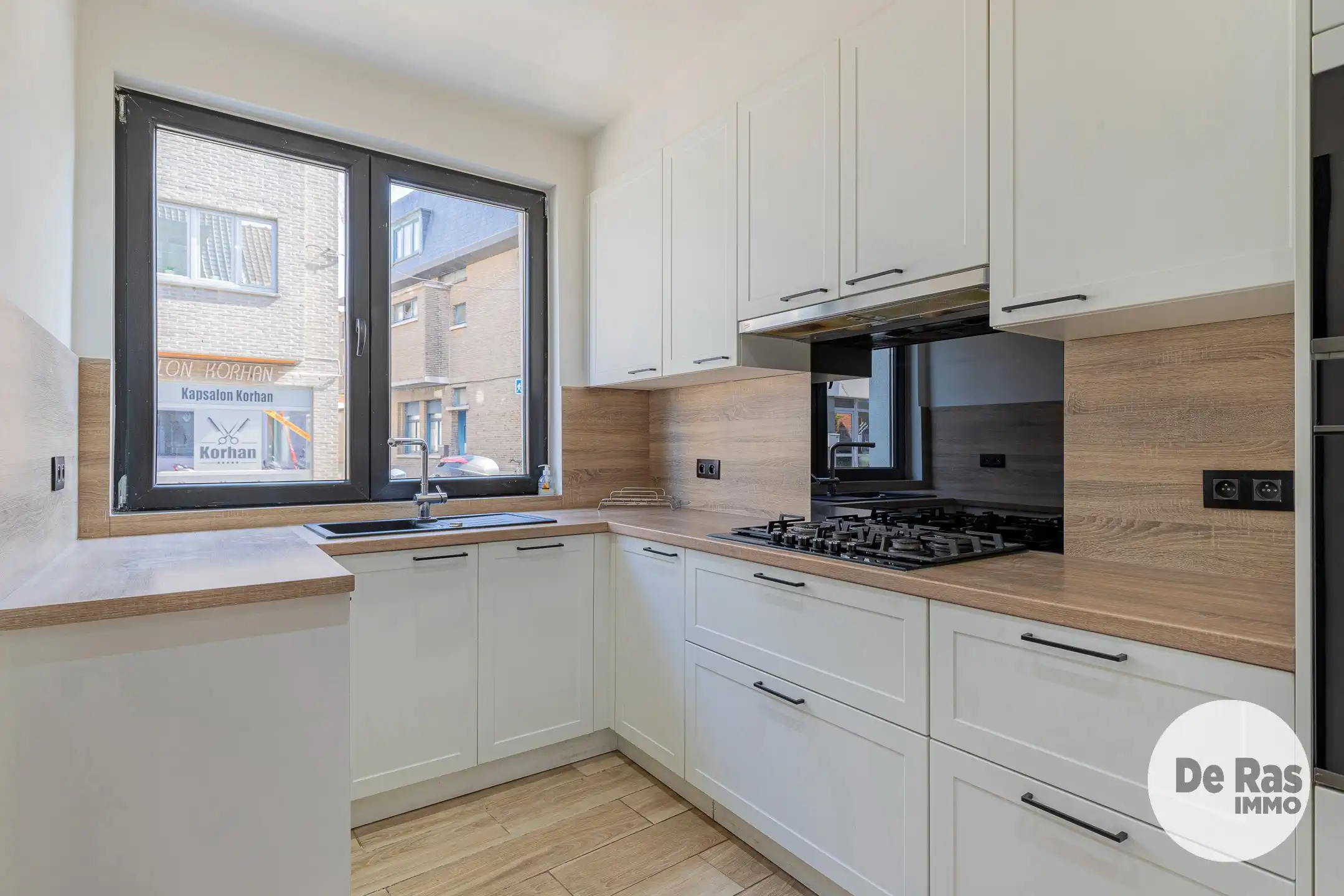 GENT - Instapklare woning met 4 slaapkamers en terras foto 5