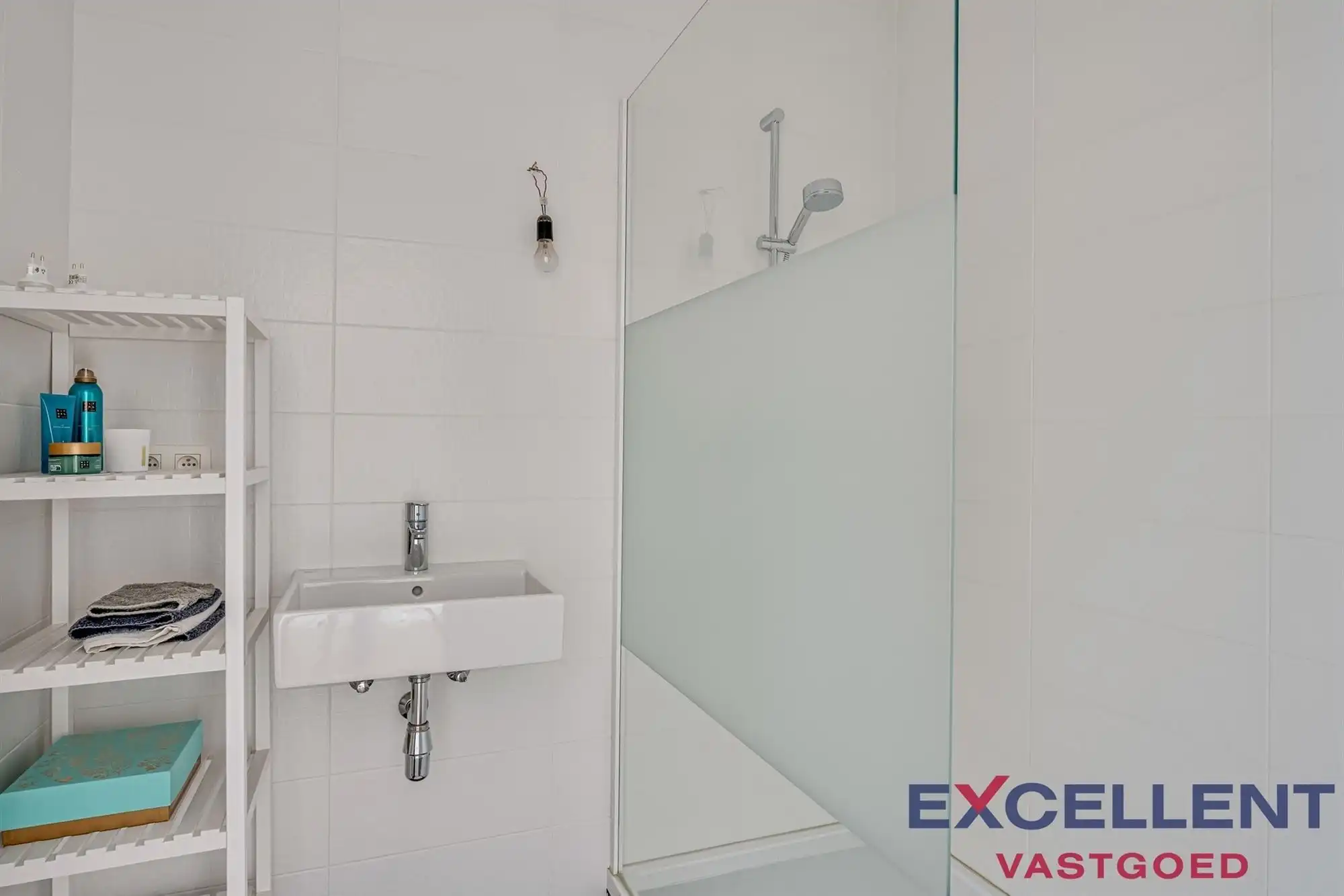 Prachtig gerenoveerd appartement centrum Deinze te koop foto 7