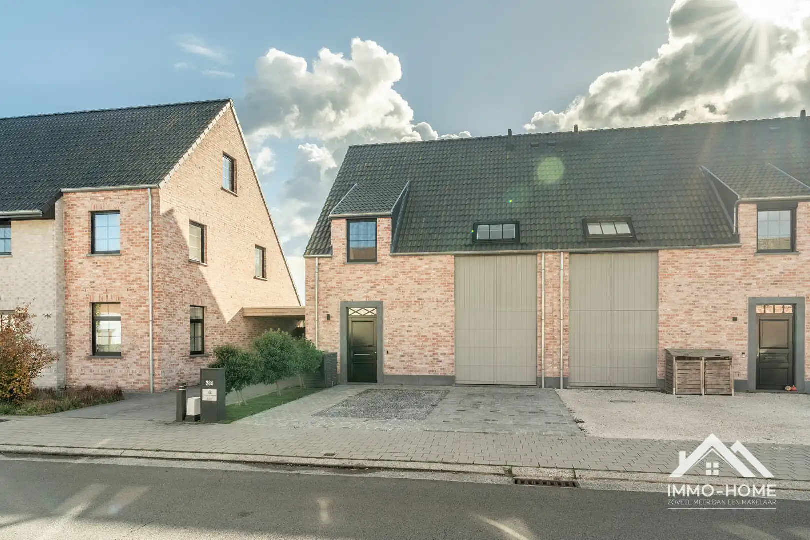 Prachtige instapklare woning met zwembad!  foto 7