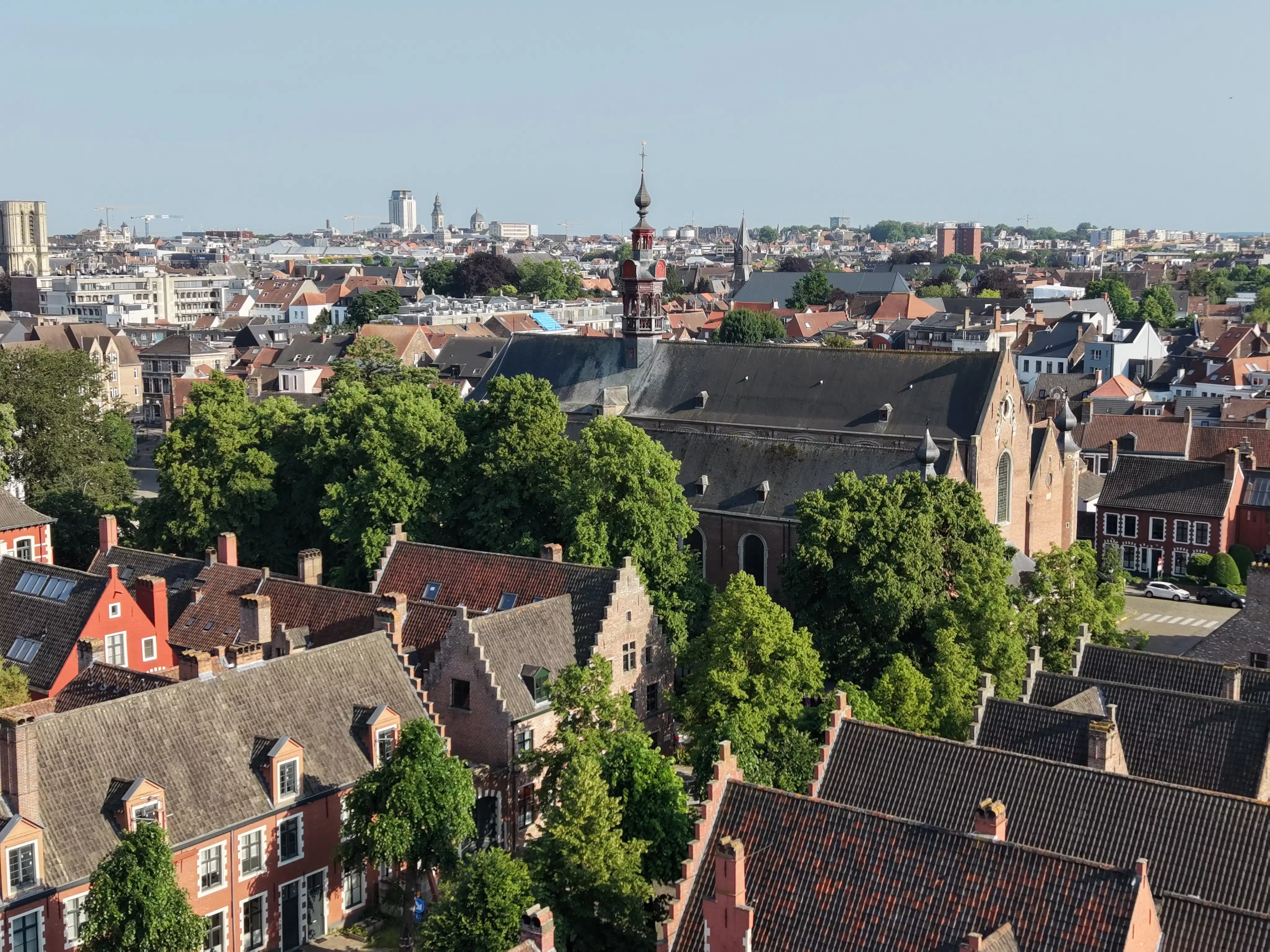 Topligging - St Elisabeth begijnhof!&nbsp;Instapklaar duplex appartement&nbsp;in een rustige straat nabij het historisch centrum! foto 3