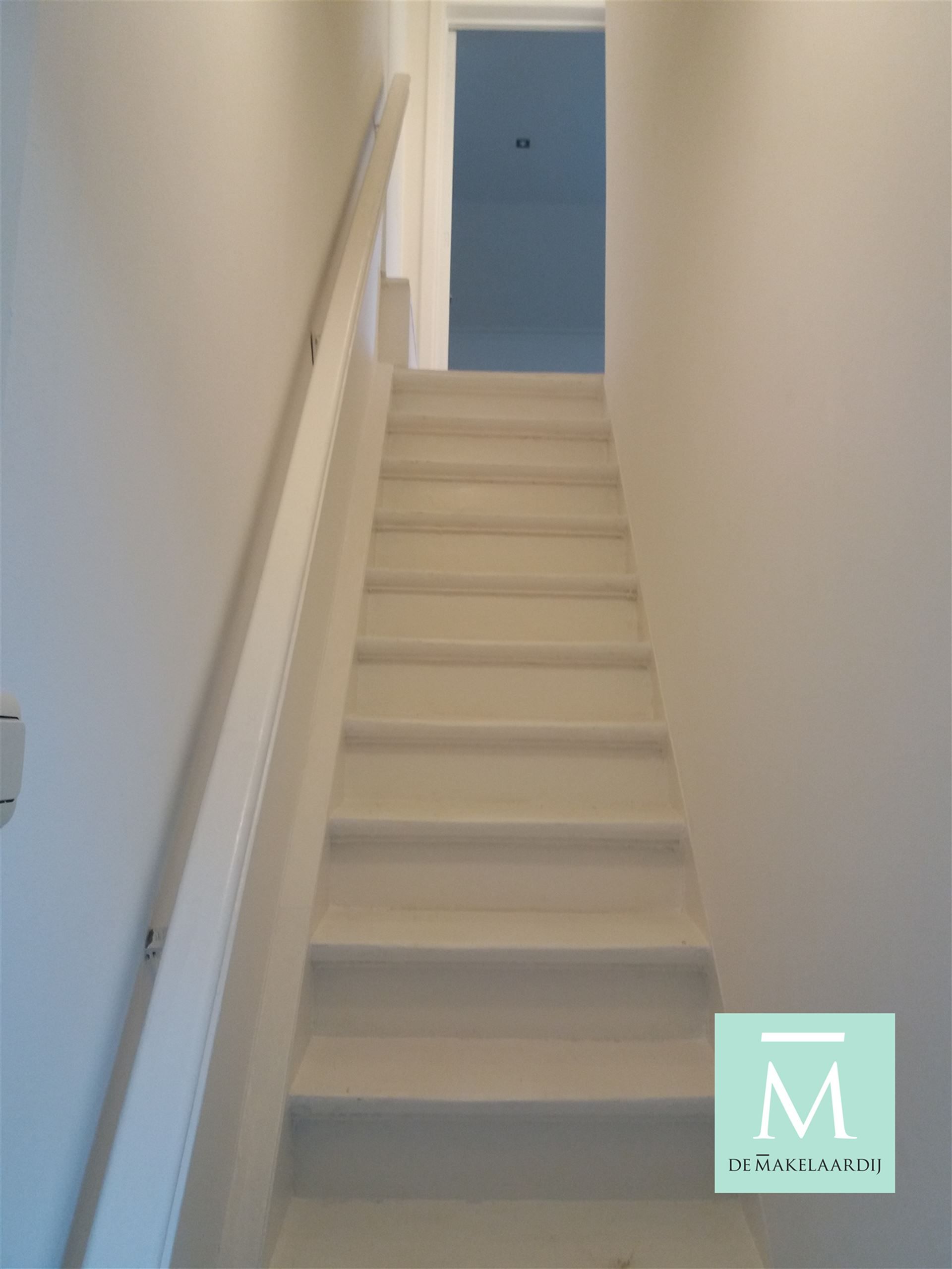 Charmante woning met 2 slaapkamers en leuk terrasje op toplocatie! foto 8
