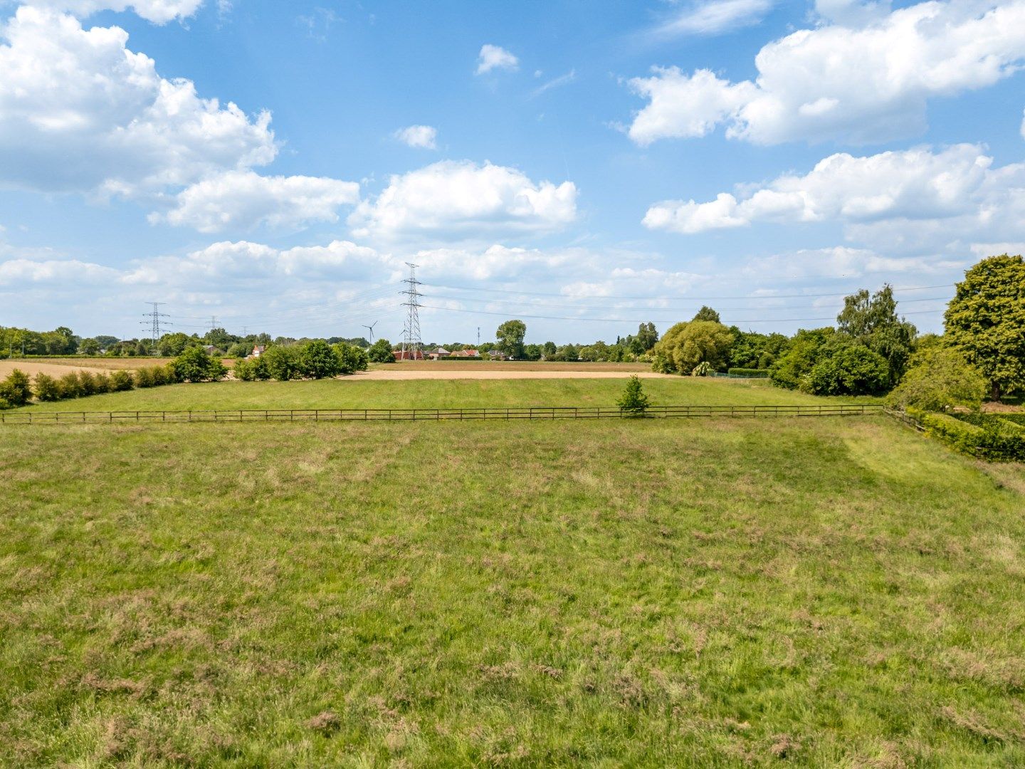 UNIEKE VIERKANTSHOEVE met paardenstallen op 7,34 hectare met vergunning voor zwembad en poolhouse foto 34