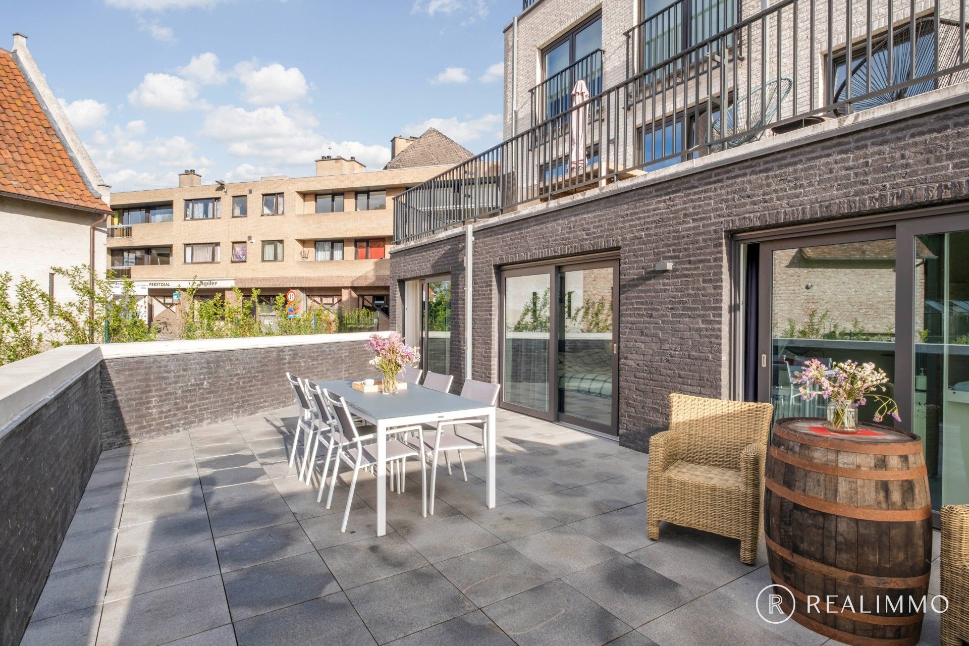 Gelijkvloers appartement schitterende terras foto 14