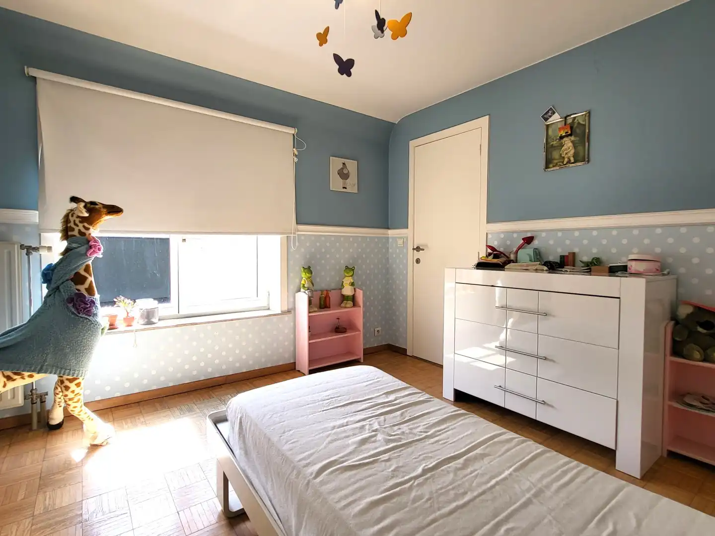 Exclusief wonen & ondernemen: imposante villa met volwaardige praktijk en aparte toegang op commerciële topligging, een perceel van 1.139 m² en met maar liefst 532 m² bewoonbare oppervlakte. foto 24