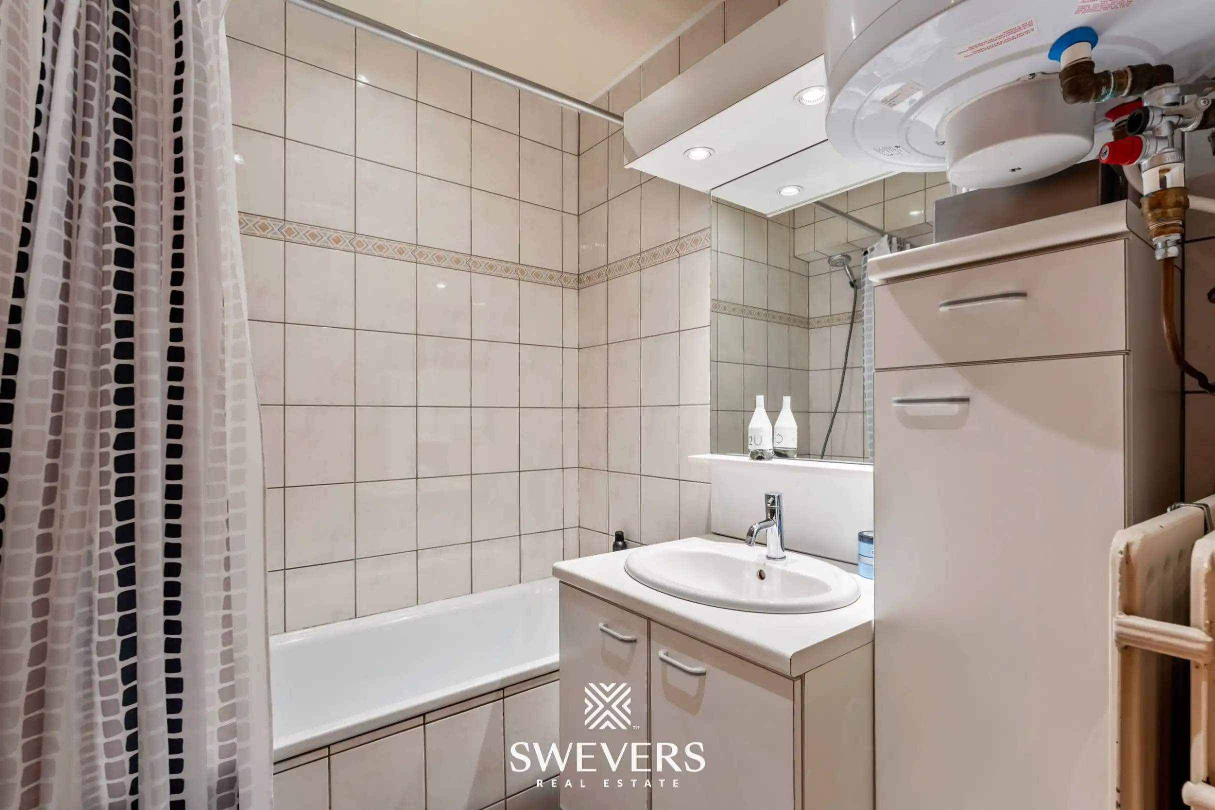 Ruim en instapklaar appartement met 2 terrassen en garage in het hart van Houthalen-Helchteren foto 22