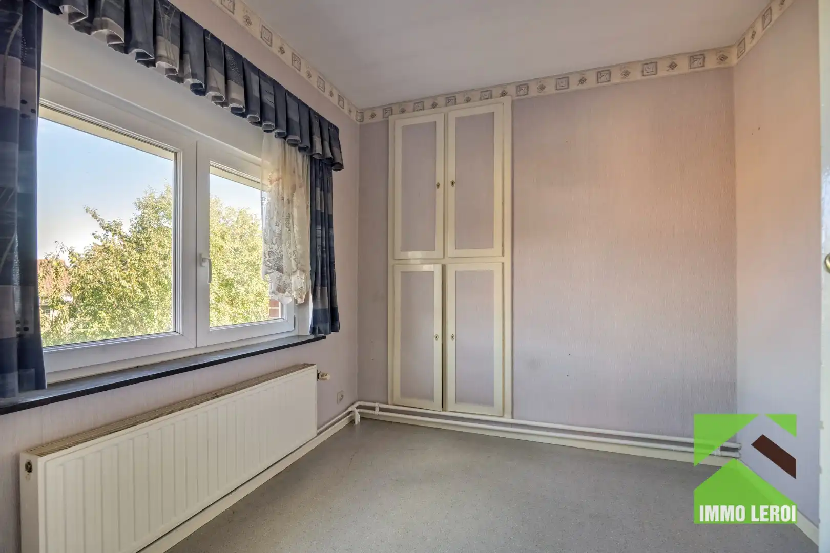 Mooie gezinswoning met 2 garages en prachtige tuin op totaal 52a 91ca foto 14