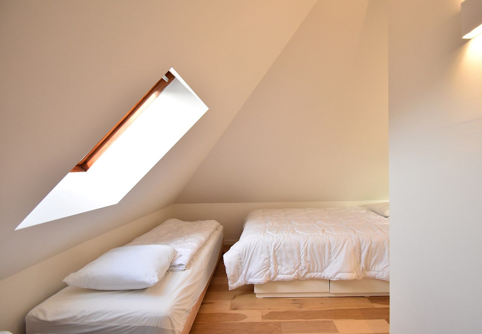 Moderne, energiezuinige woning te koop op toplocatie aan zee foto 16