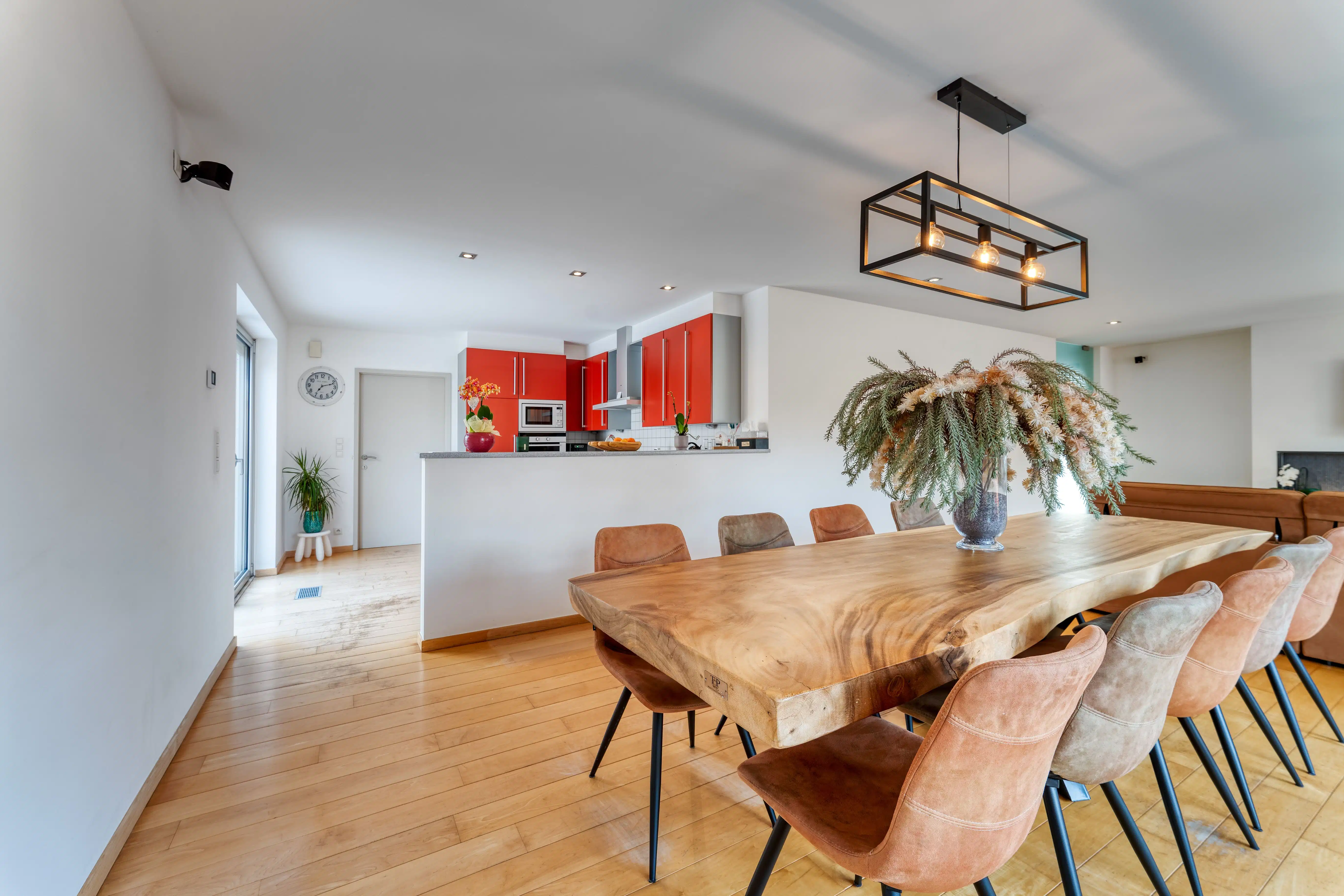 Uitstekend gelegen, ruime villa in rustige wijk vlakbij het strand te Bredene! EPC: B!* foto 5