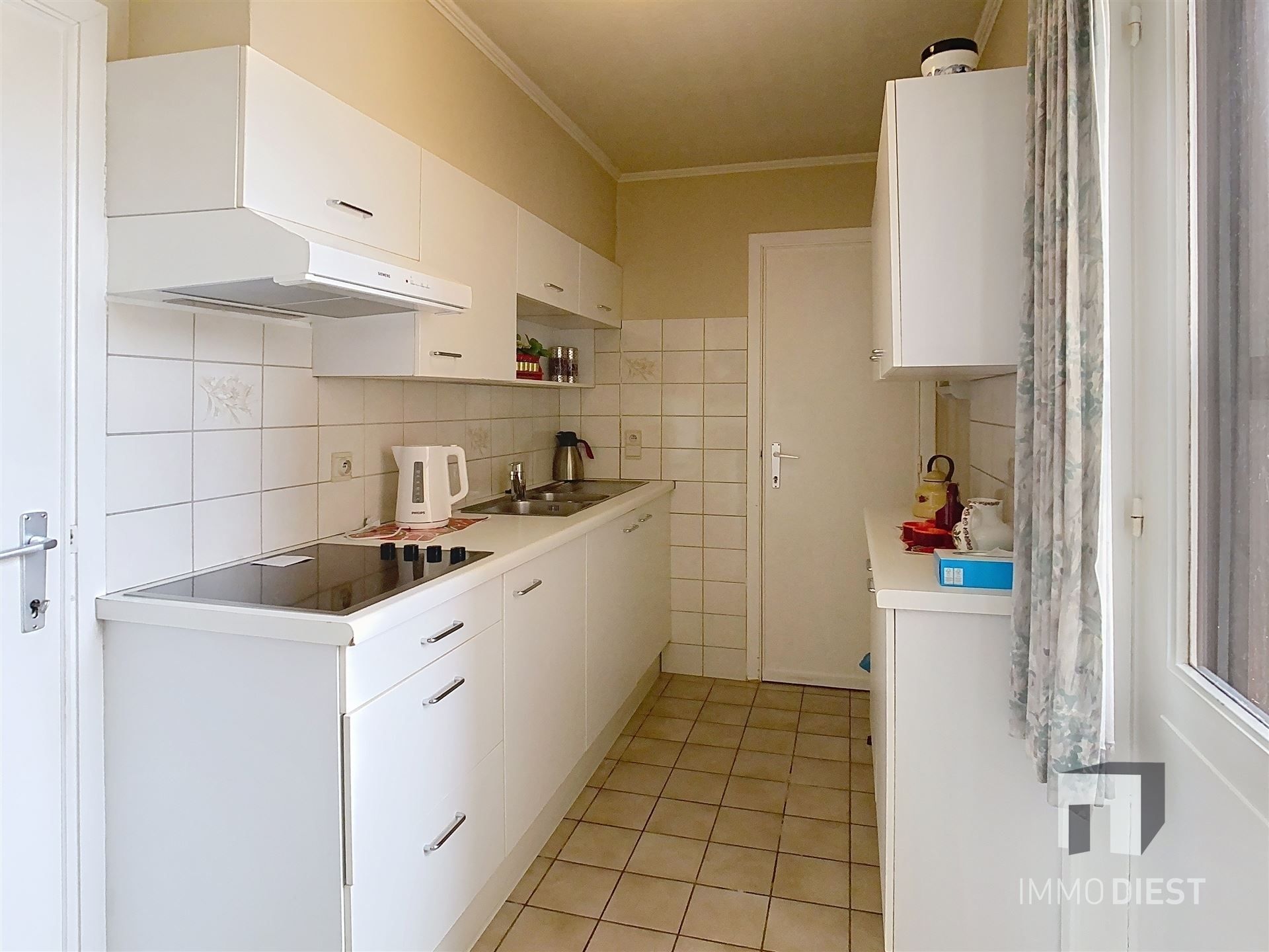 Charmante stevige woning met 3 slaapkamers en mooi tuintje foto 11