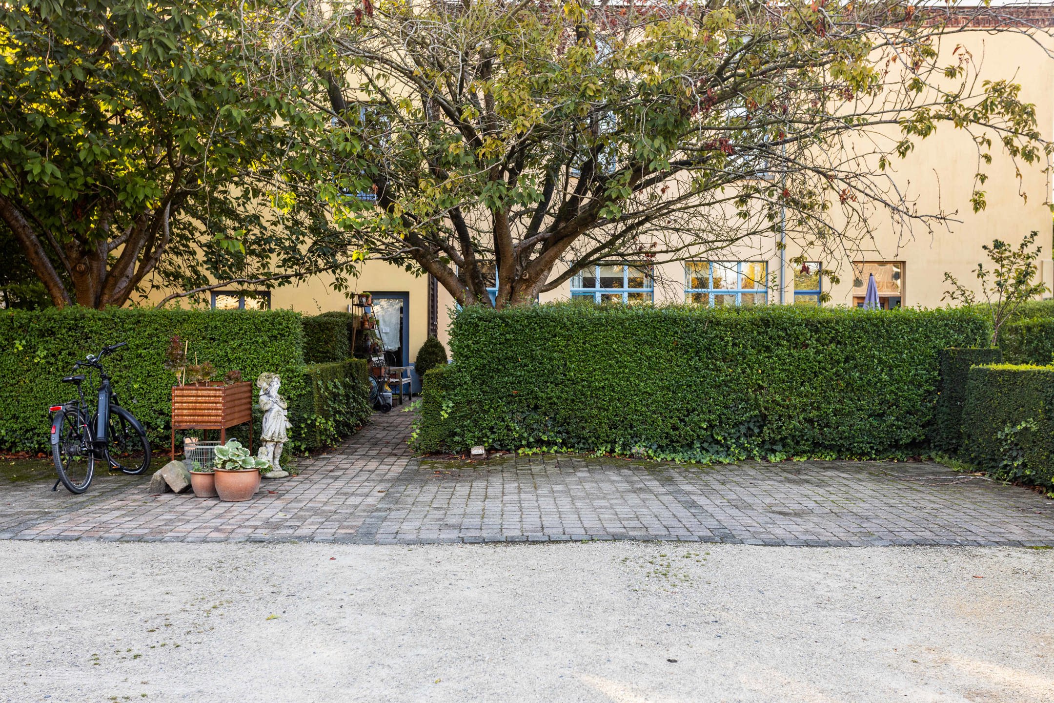 Authentiek gerenoveerde woning met garage in Mater dorp foto 20