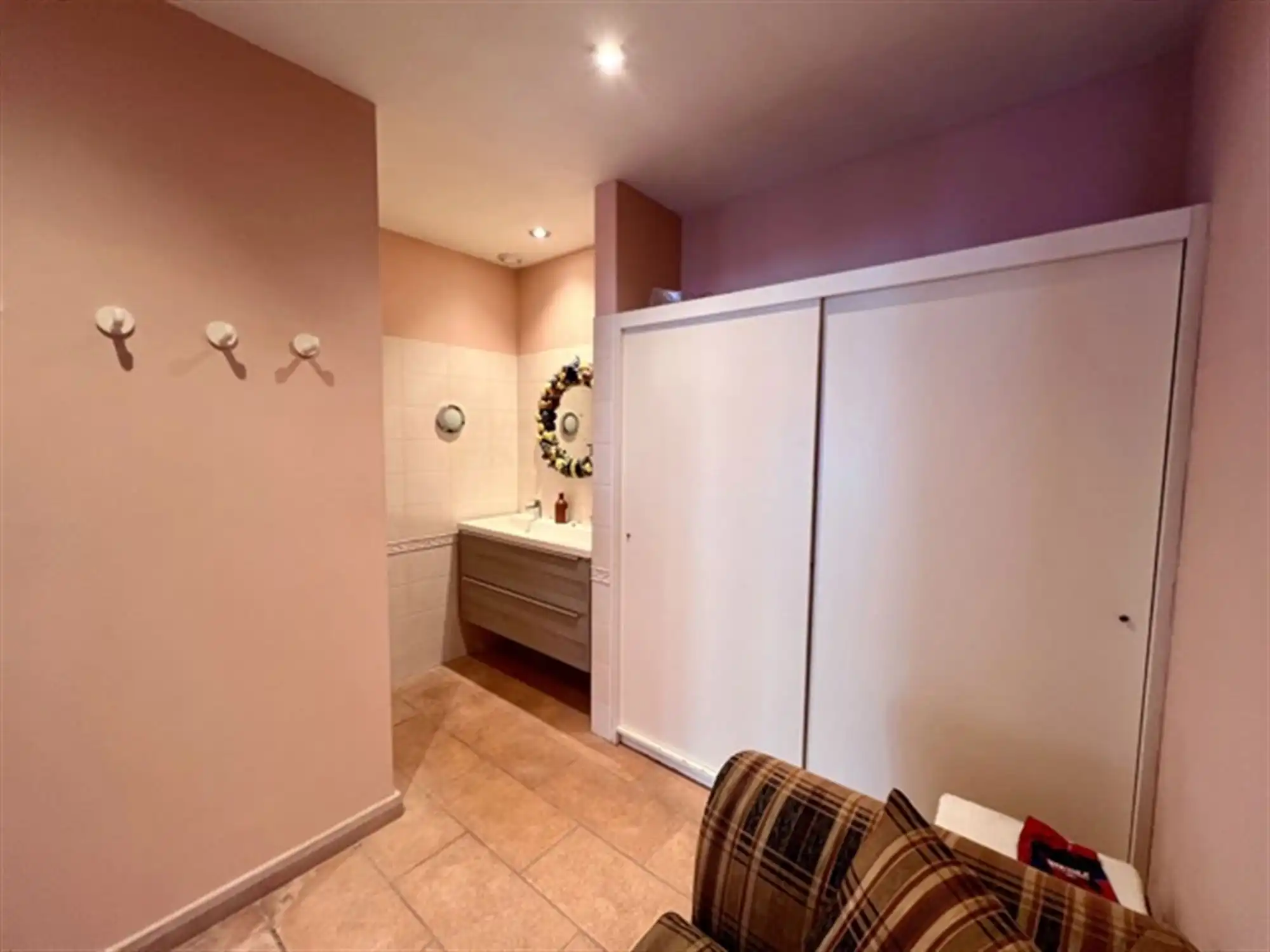 Statig landgoed met binnenzwembad op toplocatie foto 38