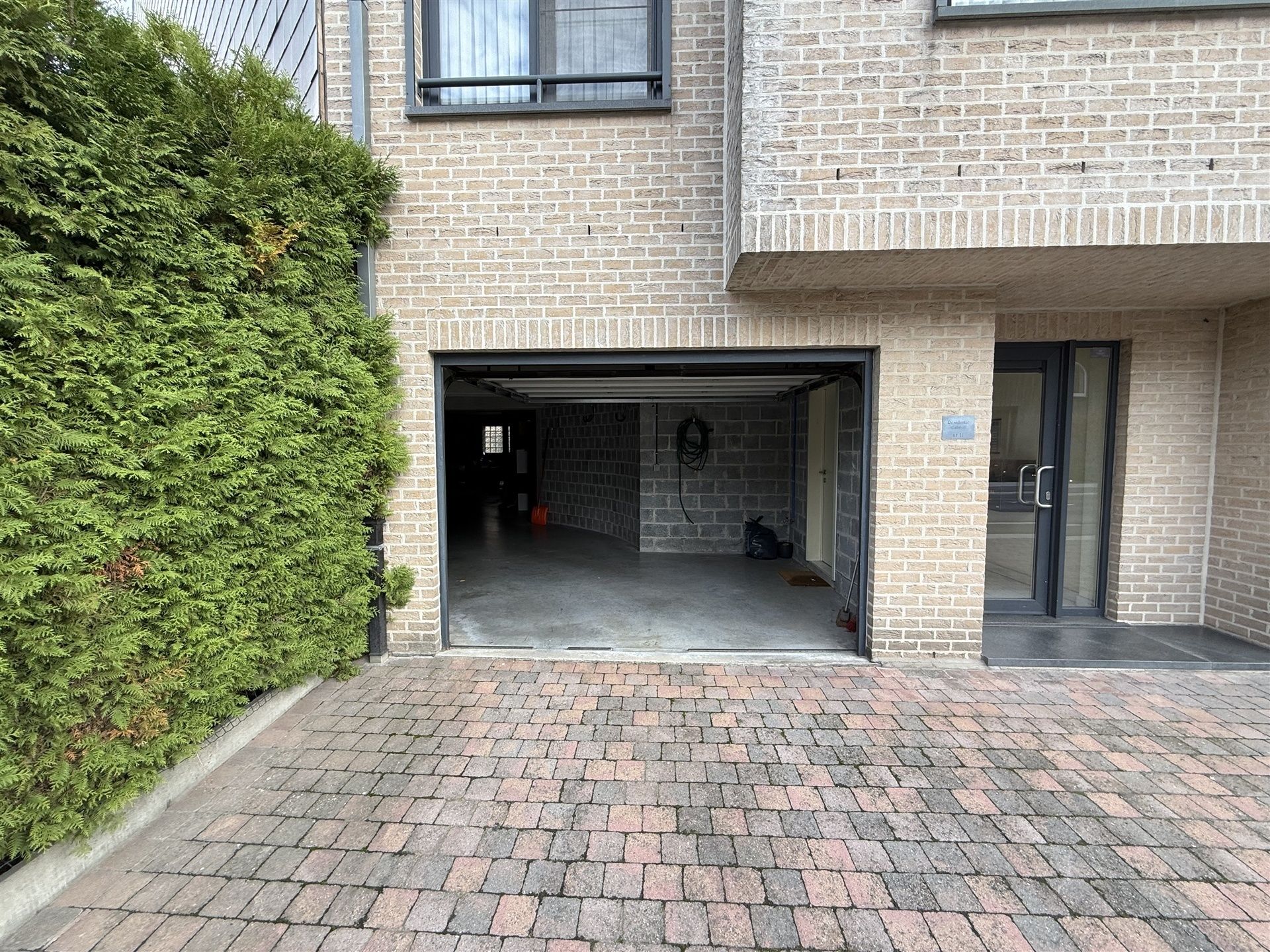 Garagebox nabij Merchtem centrum foto 4