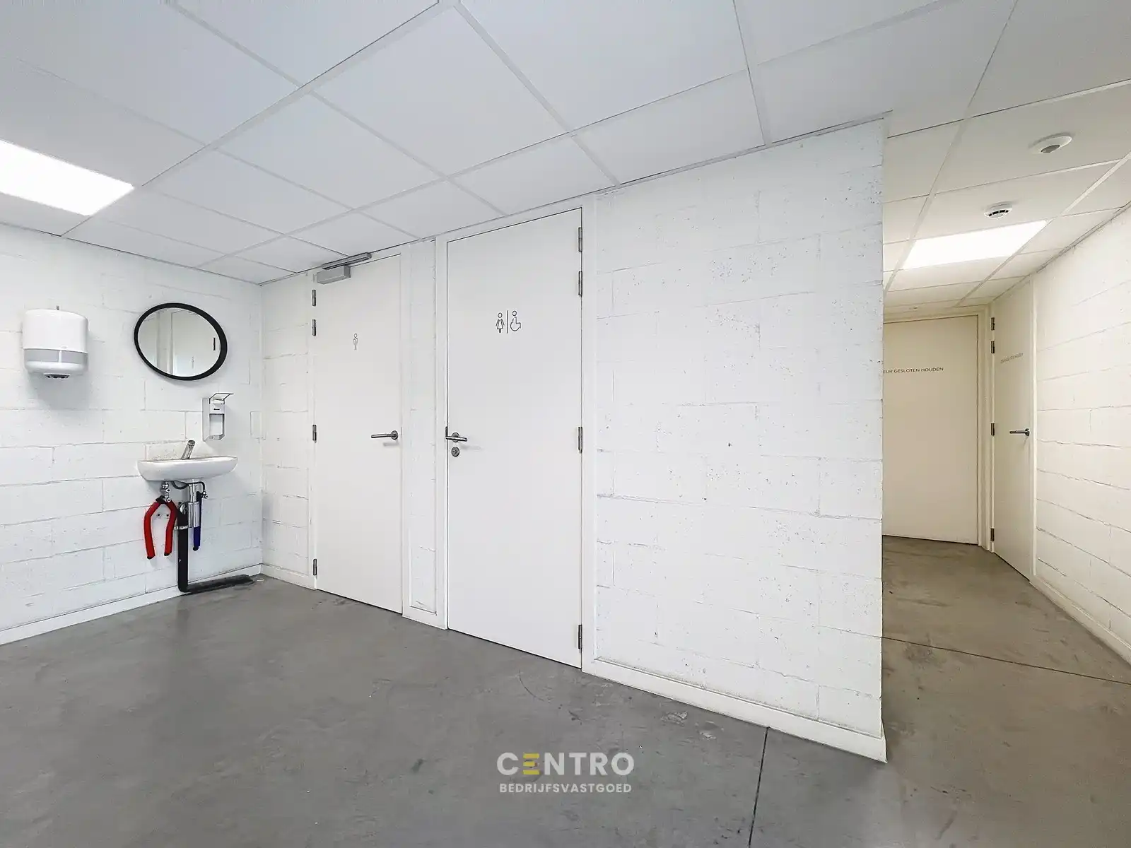 Share-deal: duurzaam, strak en ecologisch HIGH-END afgewerkt bedrijfsgebouw (°2020) met productiehal en kantoren op een perceel van 5.069m². foto 35