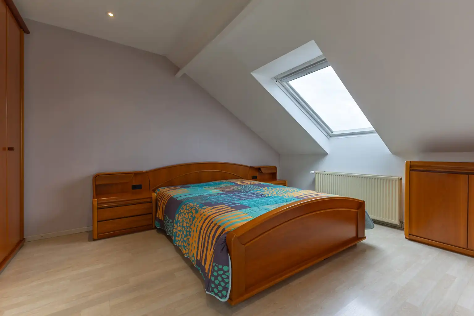 Ruime woning: 5 slpks, garage en grote tuin op toplocatie foto 18