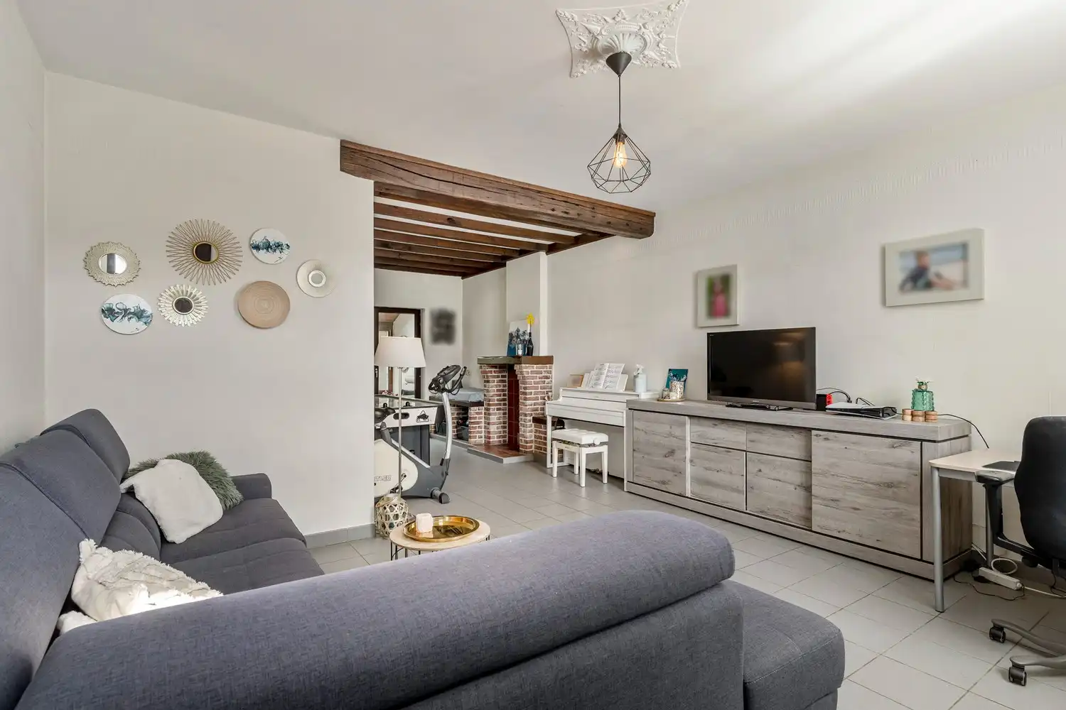 Ruime en lichtrijke woning met 4 slaapkamers, 2 garages, een kelder en een tuin te Oud-Heverlee! foto 2