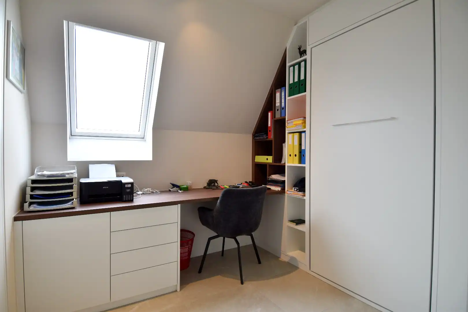 Penthouse (BJ 2021) met 2 slaapkamers, aparte dressing en zonnig terras te koop in Lendelede foto 12