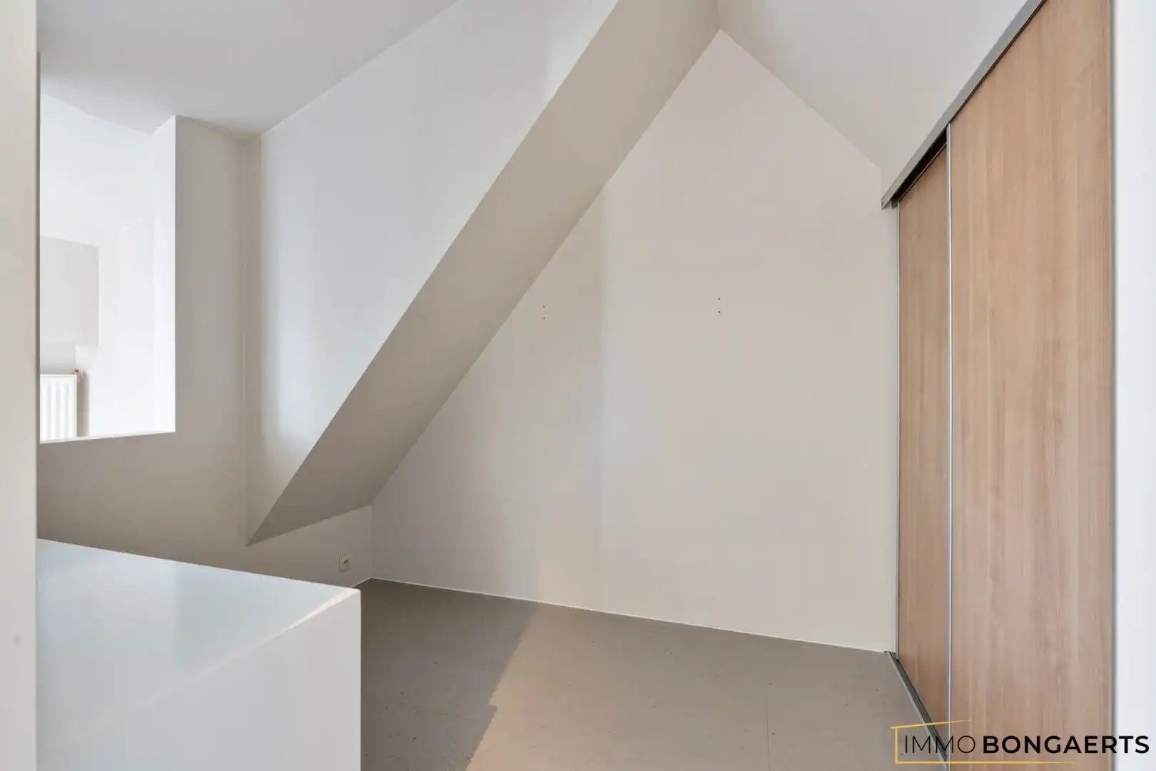 Gerenoveerde woning op een ruim perceel in Opglabbeek foto 26