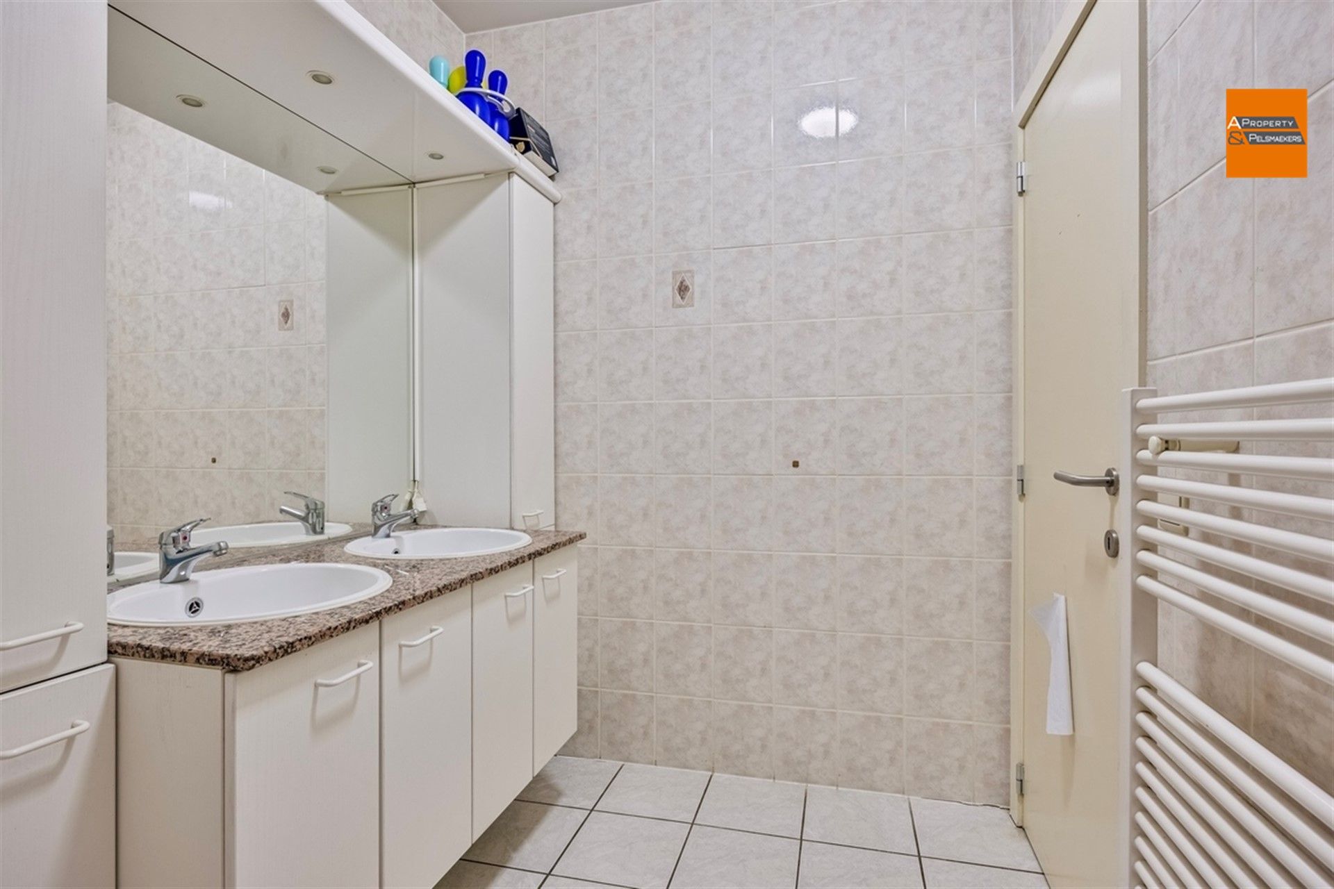 IN OPTIE Appartement 1 slpk met tuintje en garage foto 10