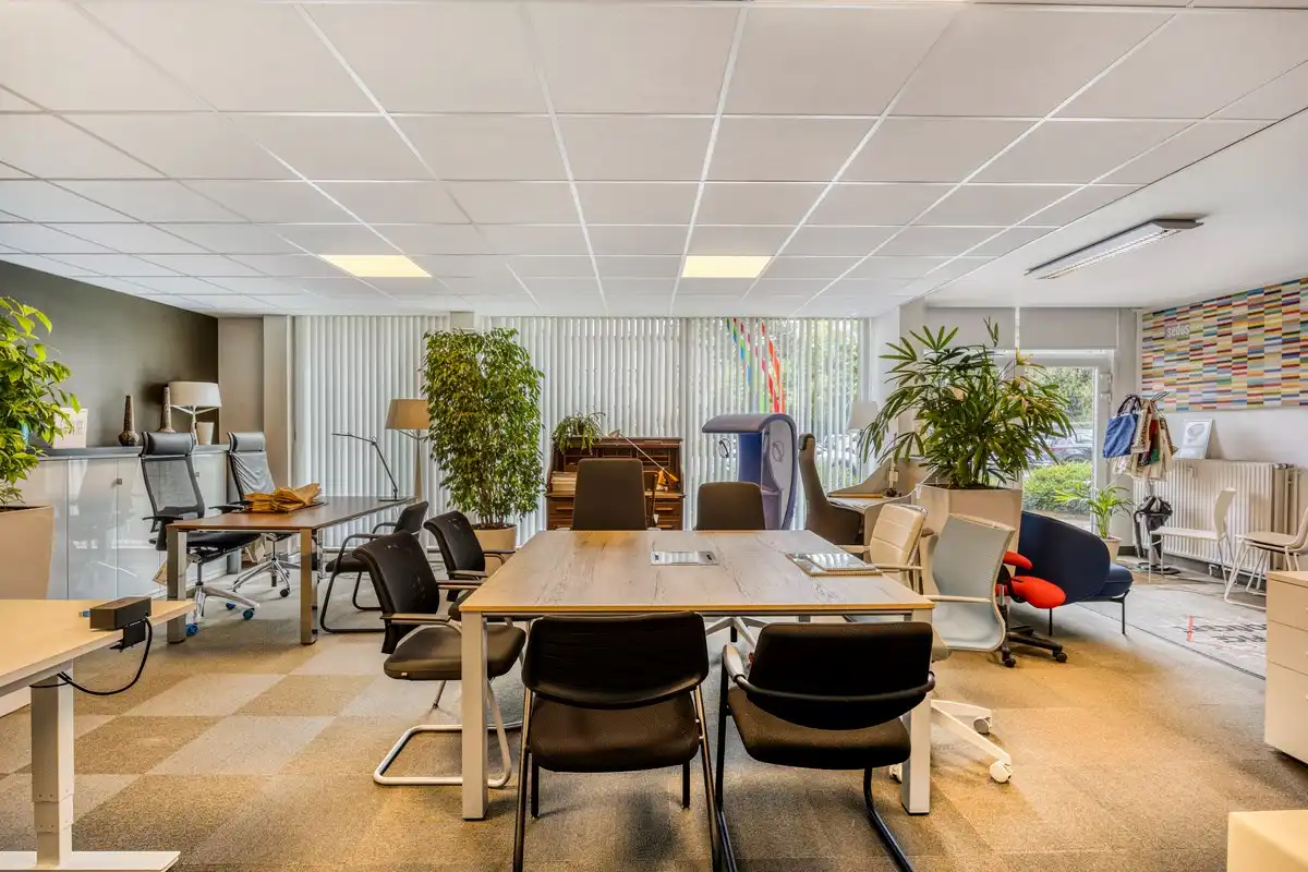 Ruime kantoor op topligging foto 5