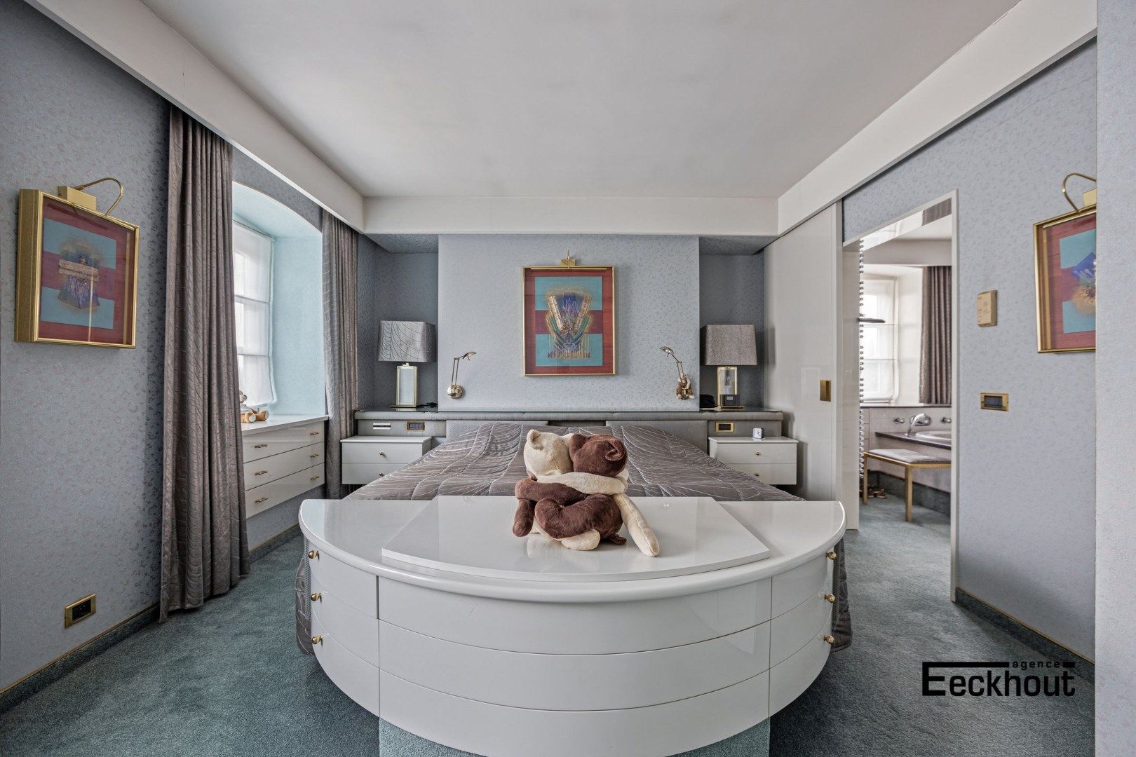 Luxe villa in De Haan met binnenzwembad, 4 slaapkamers, gerenoveerd in 1991, EPC-waarde 222.00, energielabel C, 2 badkamers, 2 garages, perceeloppervlakte 8013  foto 15