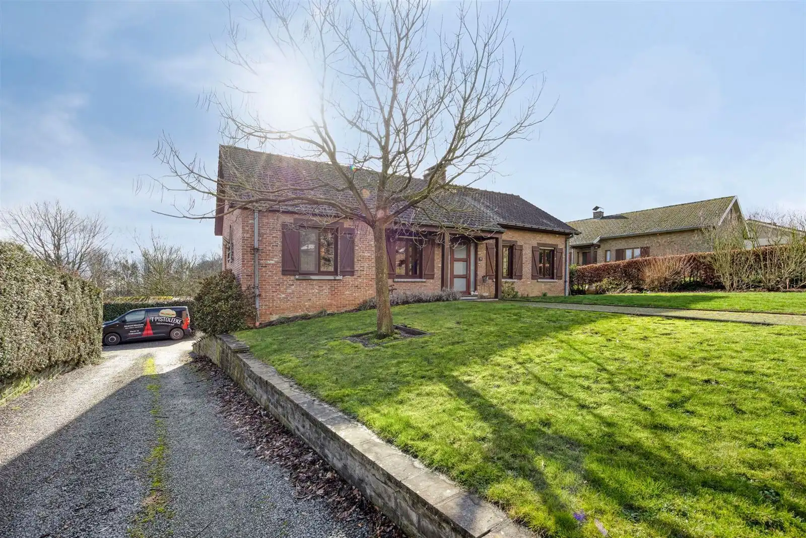 Alleenstaande woning met extra foto 2