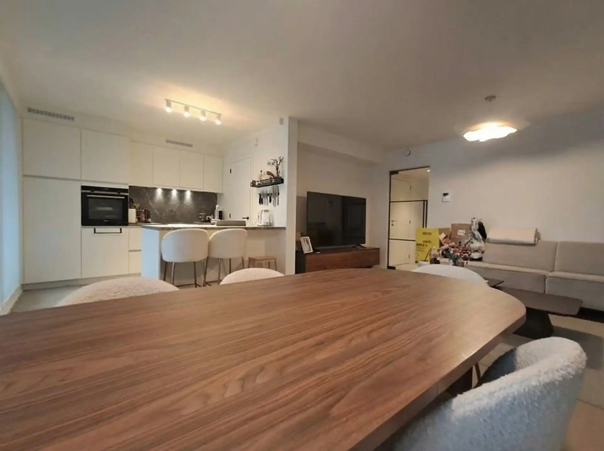 Nieuwbouwappartement met ruim terras foto 3