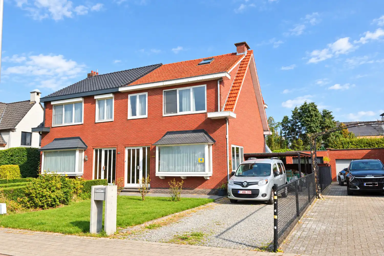 TE MODERNISEREN H.O.B. MET TUIN EN GARAGE! foto 15