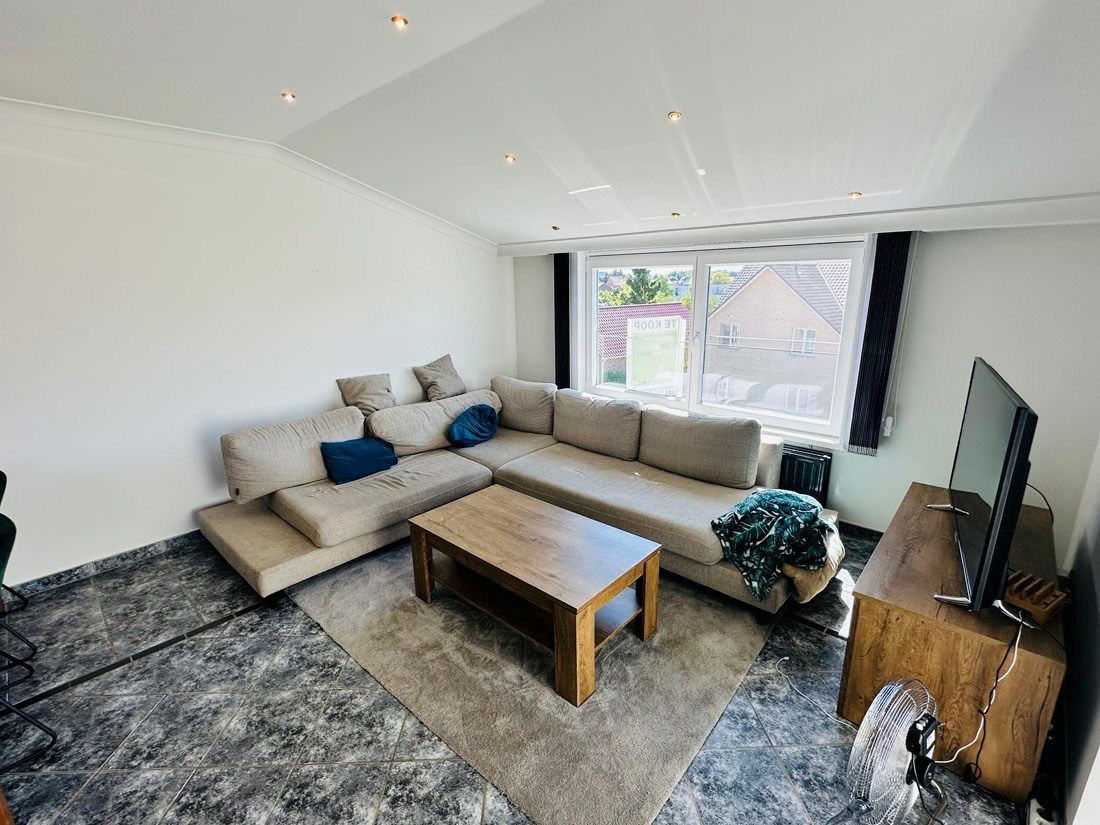 Ruim praktisch duplex appartement te Lanaken foto 4