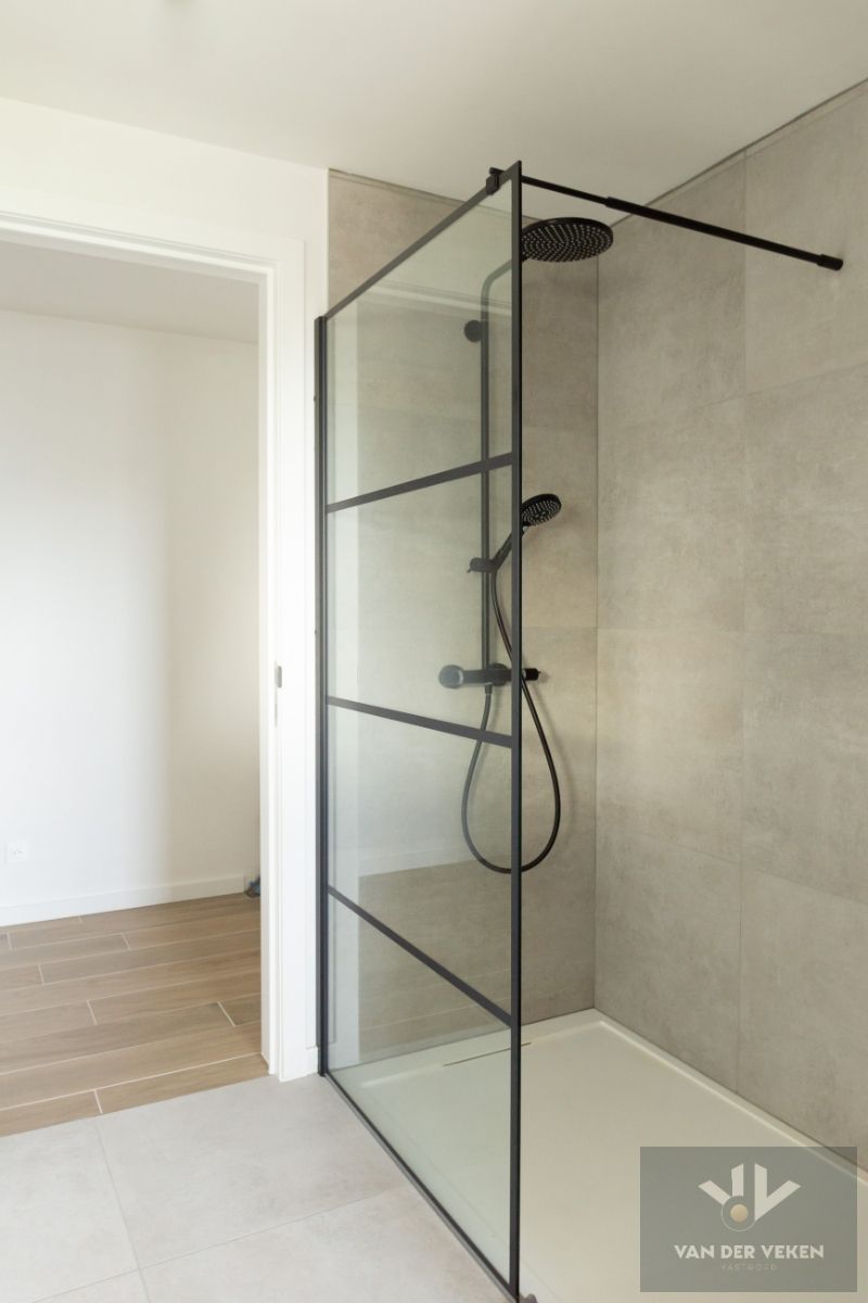 Luxueus en zeer energiezuinige half open bebouwing foto 9