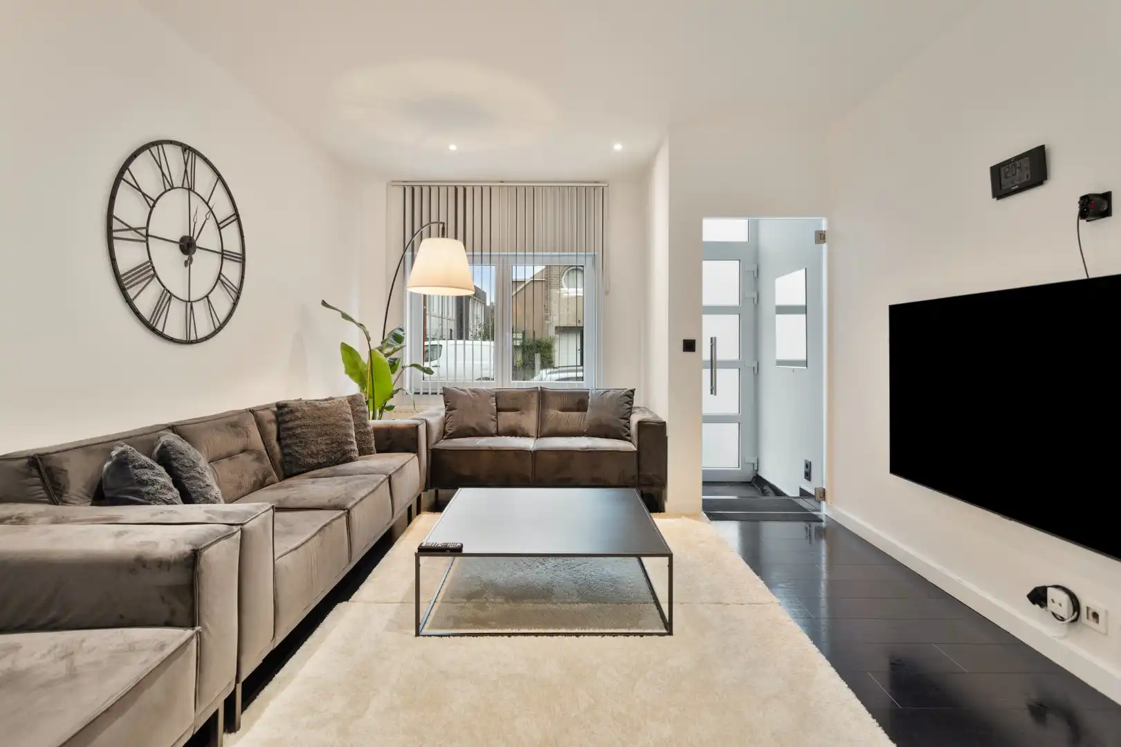 Op zoek naar een gezellige eengezinswoning in Ganshoren? Welkom Home! foto 8