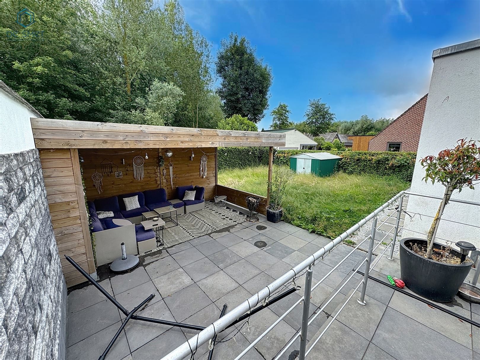 Instapklare gezinswoning met 3 slaapkamers, ruime garage en tuin in Smeerebbe-Vloerzegem foto 12
