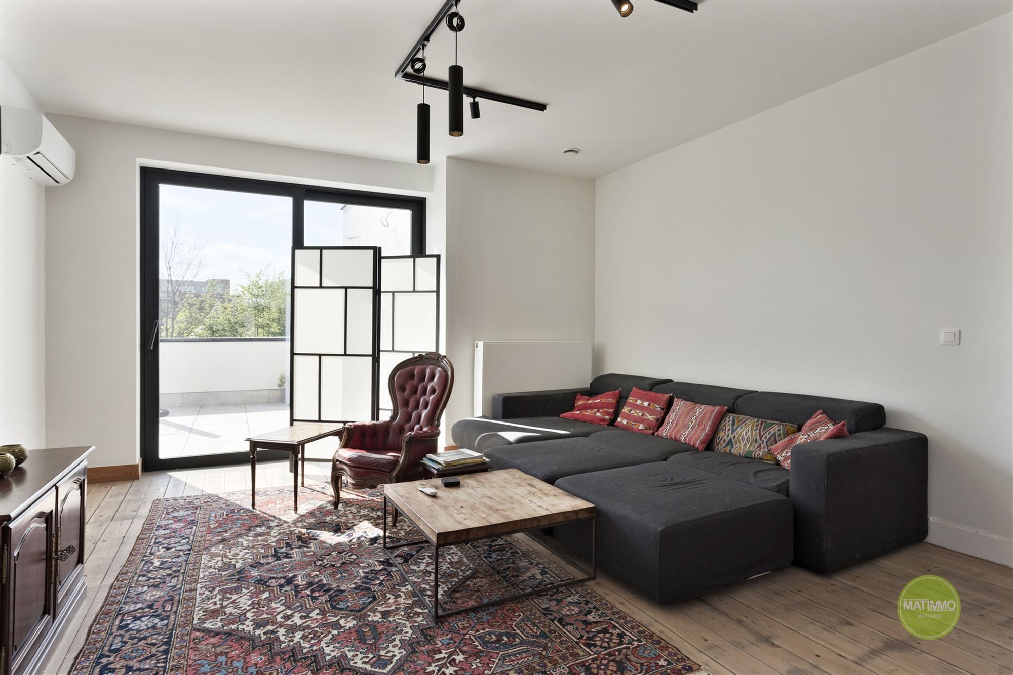 Authentiek handelspand in het hart van Mol foto 23