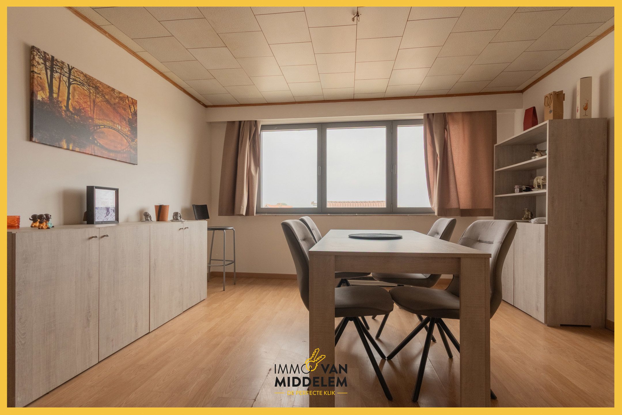 LICHTRIJK EN RUIM APPARTEMENT MET 2 KAMERS & GARAGE  foto 6