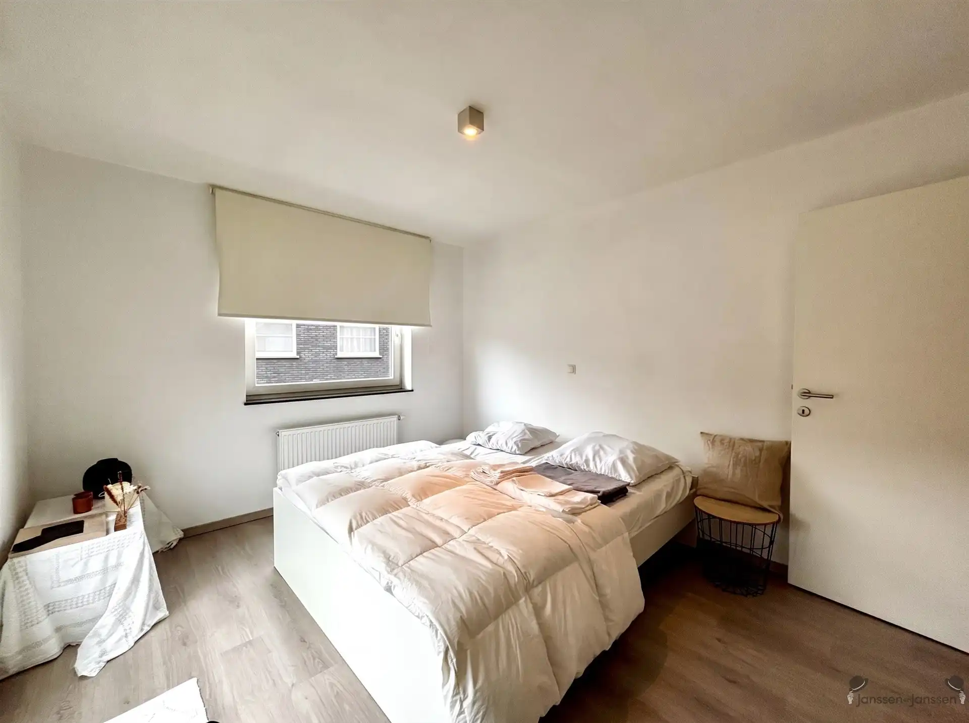 Hoekappartement met 2 slaapkamers & garage foto 7