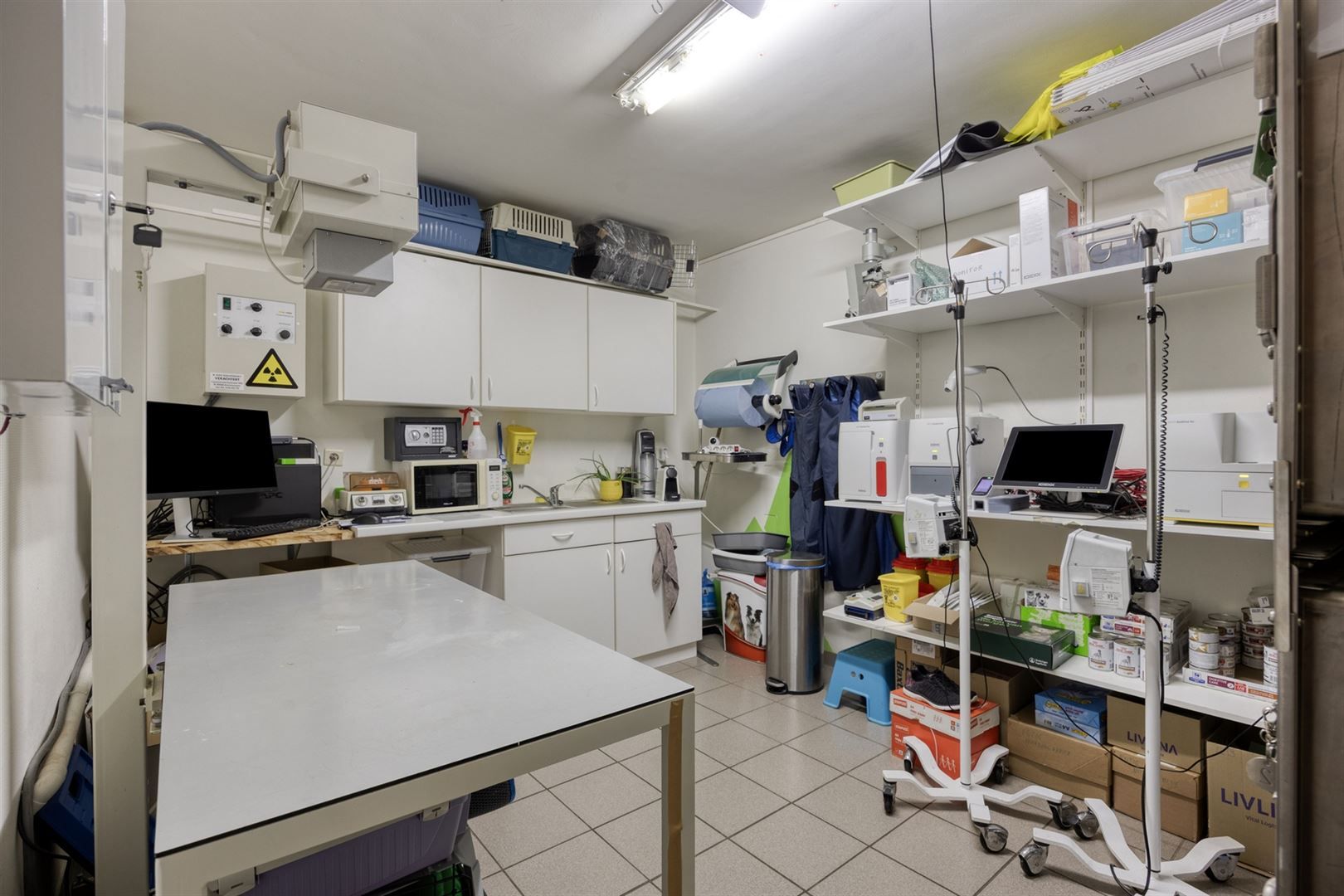 TE KOOP: Polyvalente handelsruimte te Houthalen-Oost!  foto 10