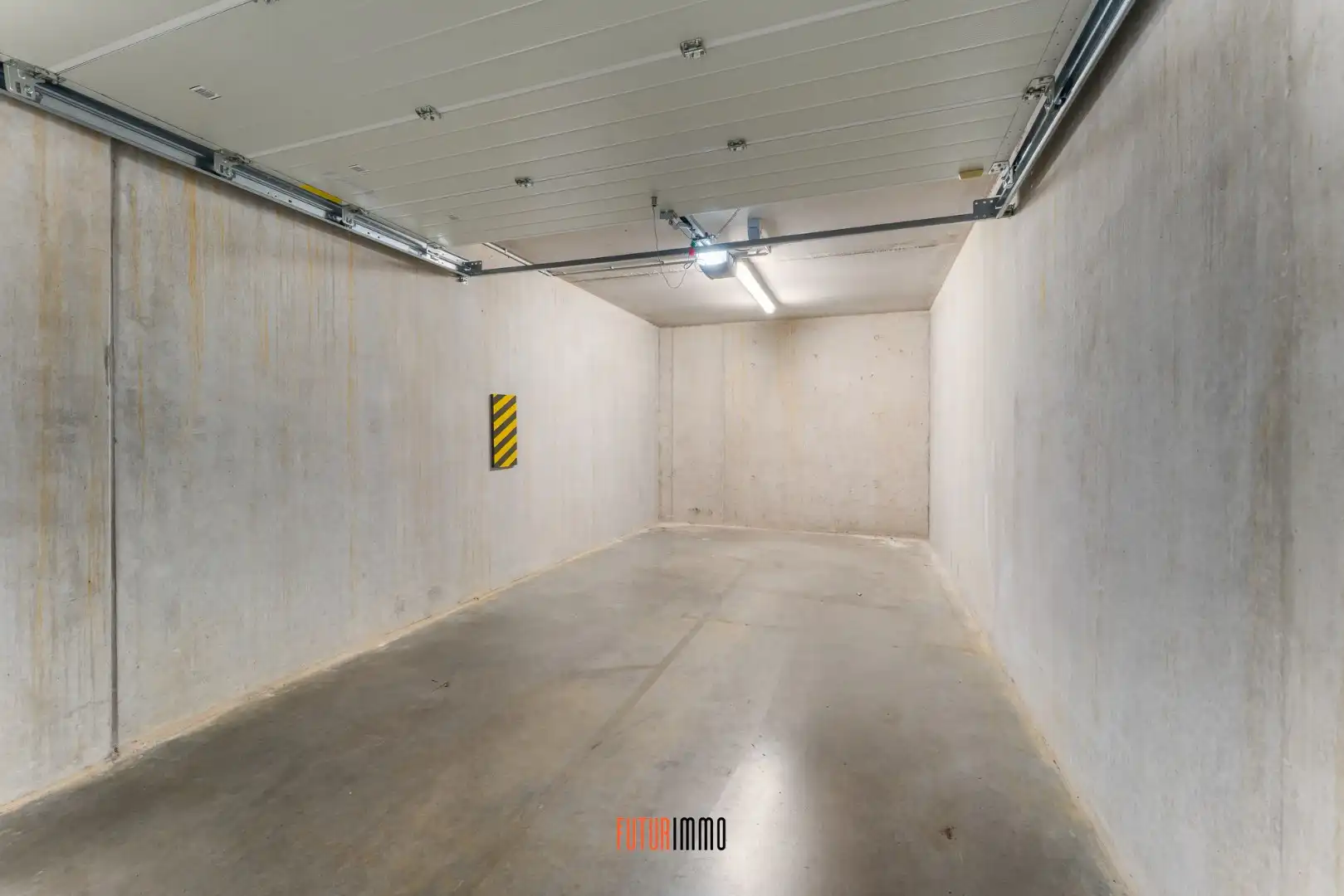 Lichtrijk gelijkvloersappartement met tuintje te Brugge foto 17