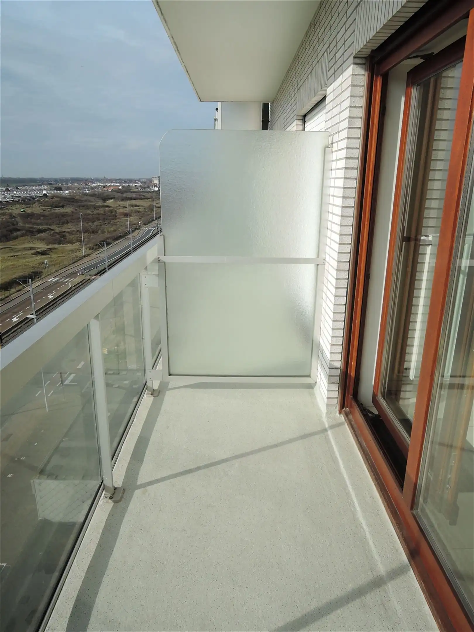 Gemeubeld 1-slaapkamer appartement met zeezicht foto 8