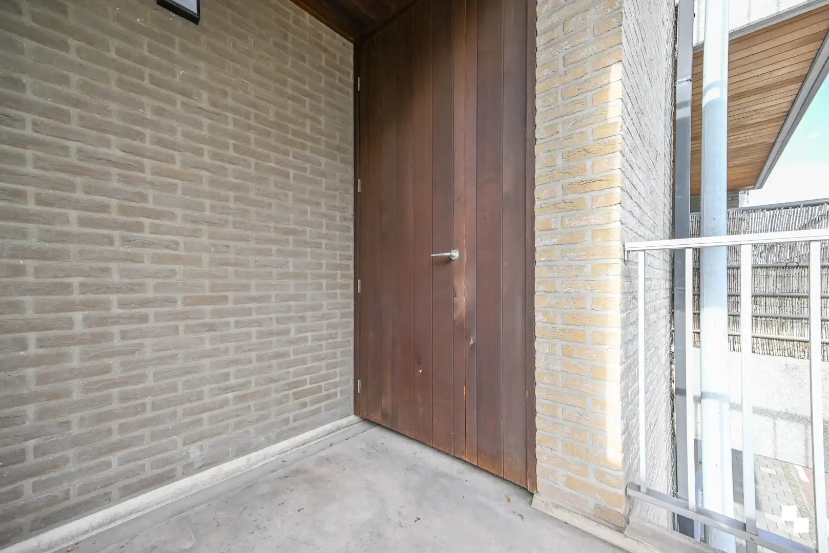 Ruim appartement met drie slaapkamers & garagebox foto 10