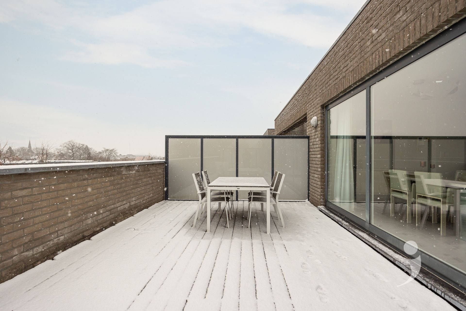 Luxueuze penthouse met ruim terras foto 23