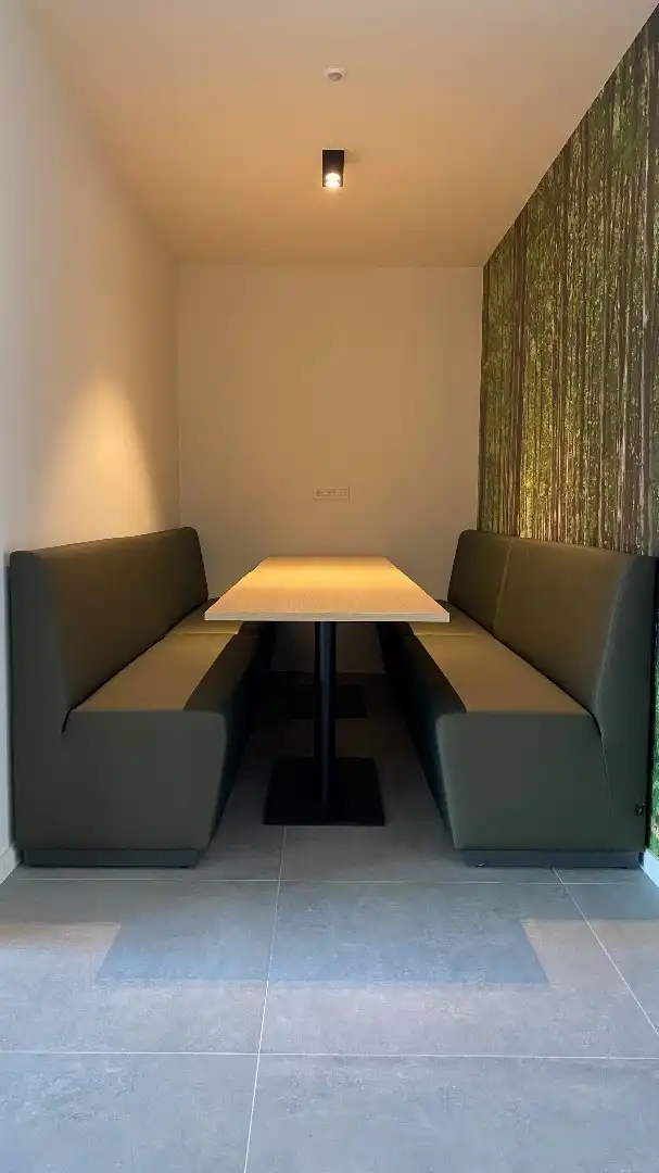 Gerenoveerde kantoren te huur in Axxes Business Park in Merelbeke foto 11