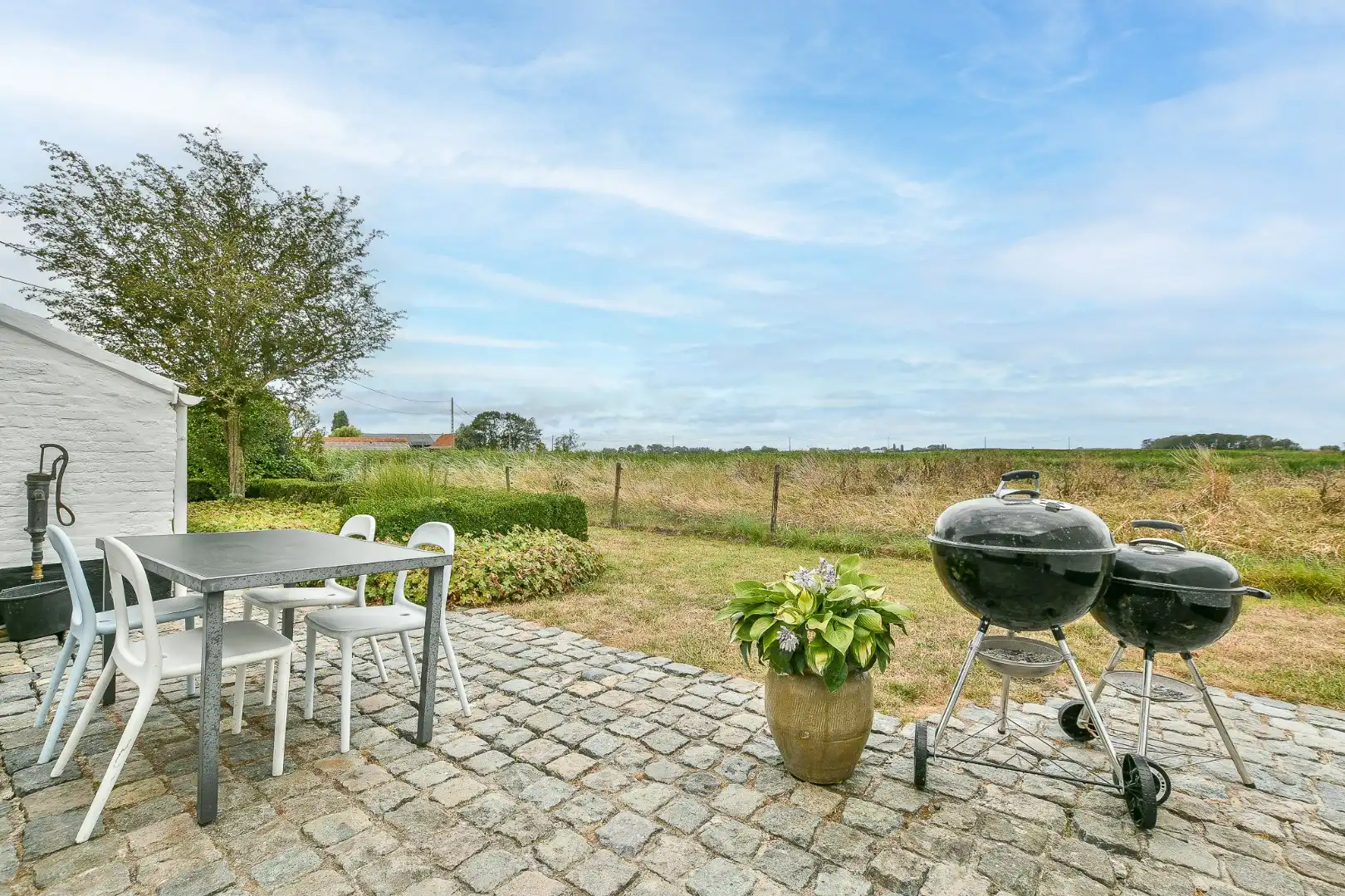 Karaktervolle hoeve met veel ruimte in een landelijke omgeving foto 21