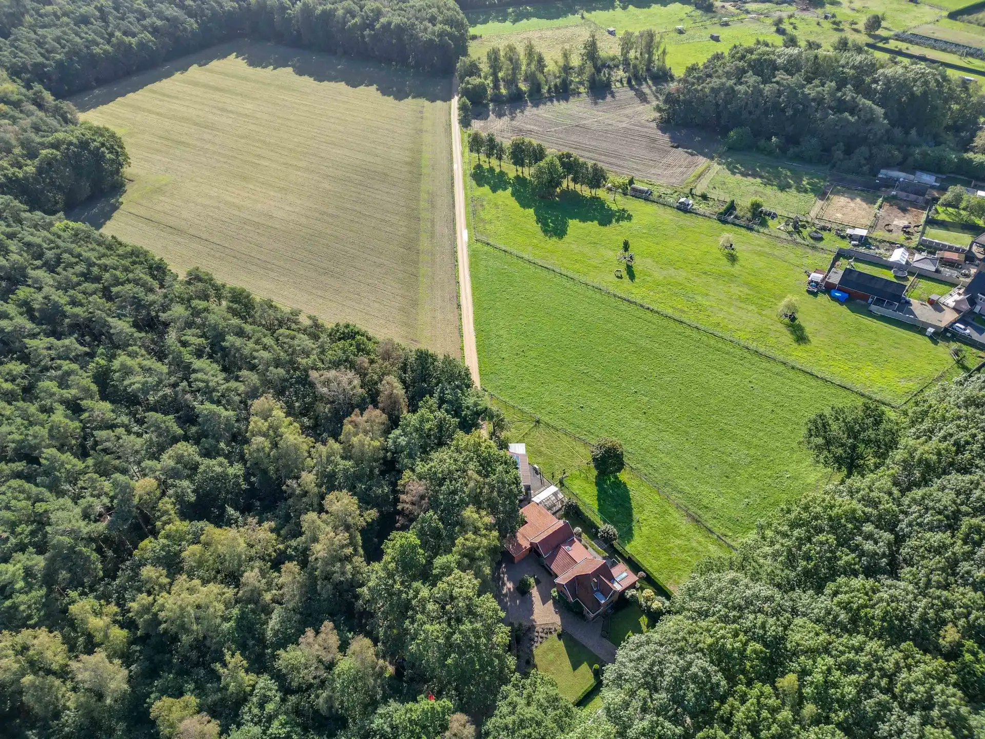 KARAKTERVOLLE WONING OP 41,73 ARE TE OPGLABBEEK foto 7