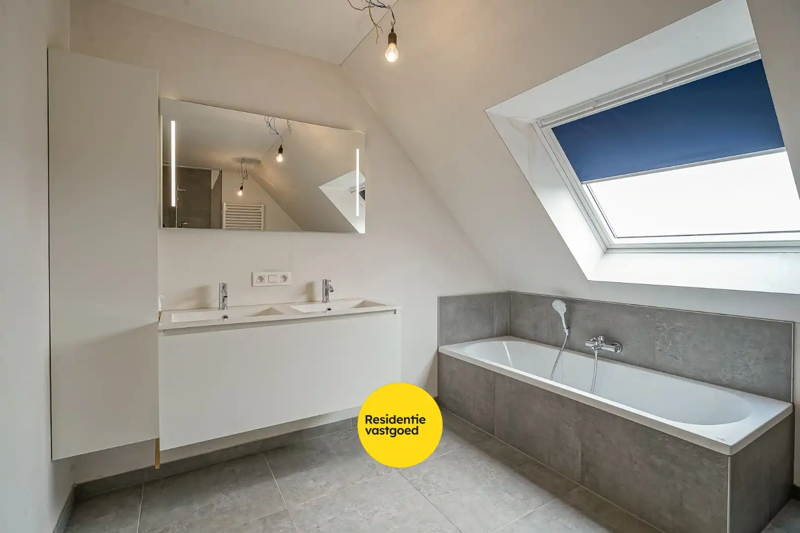 Halfopen woning met 3 slaapkamers te huur in Aartrijke foto 10