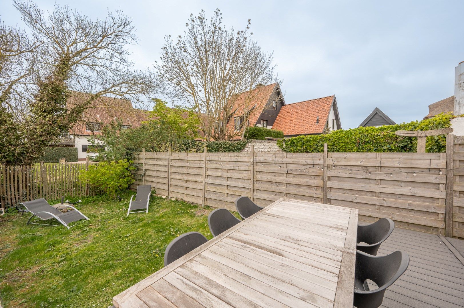 Mooi gemeubeld huis nabij het centrum foto 6
