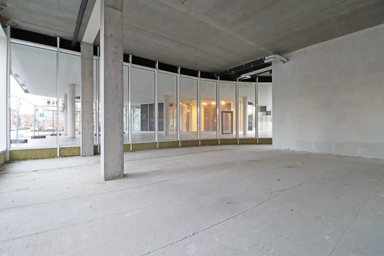 Unieke handelsruimte foto 2