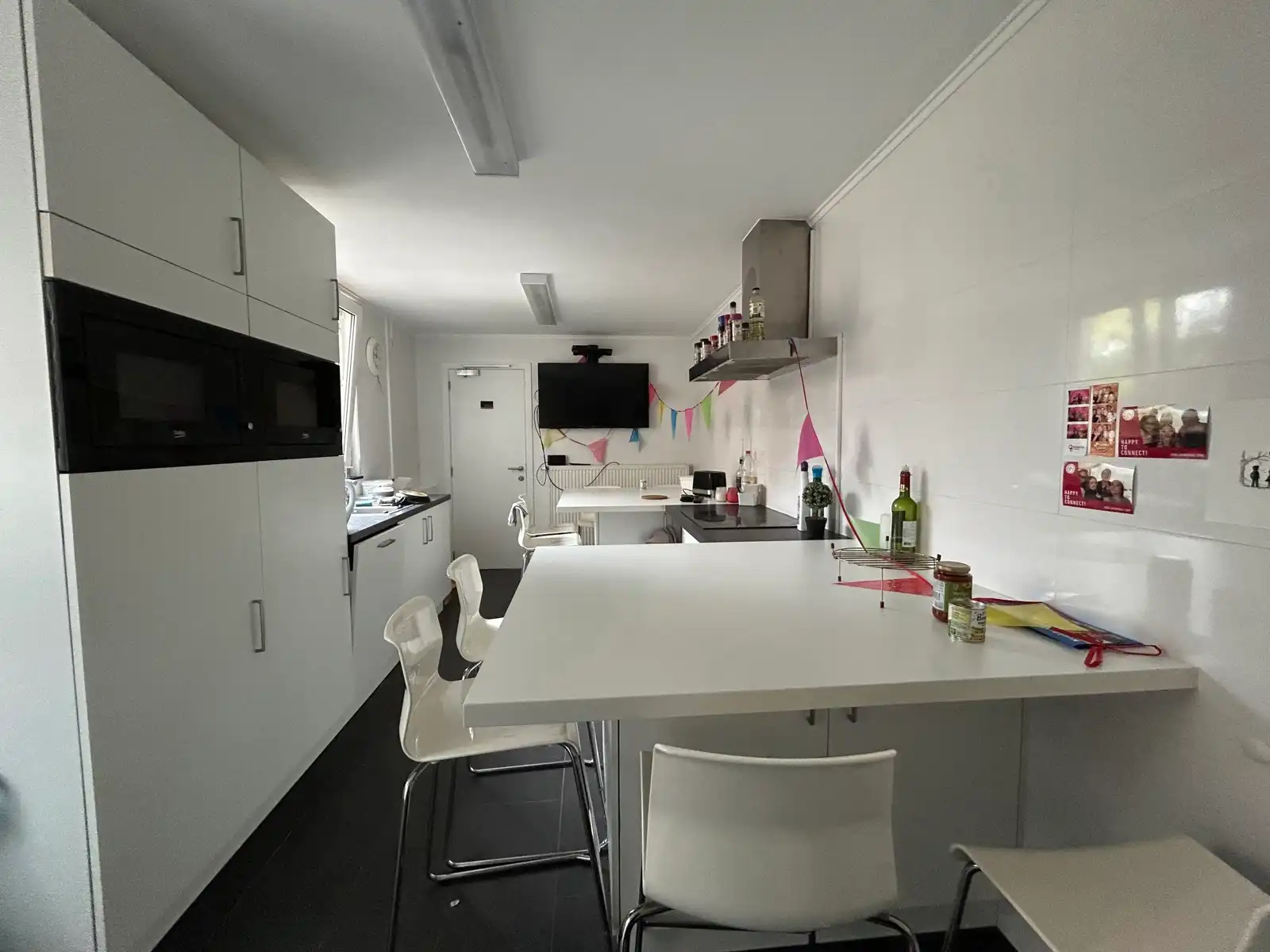 Studentenkamer met gedeeld sanitair! foto 7