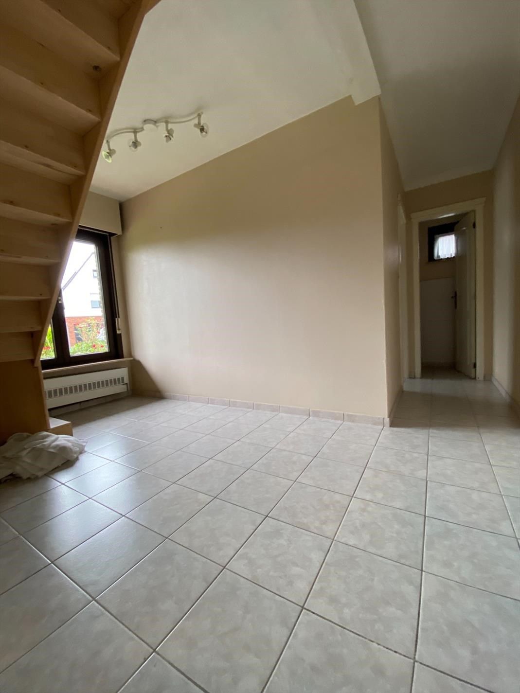 Woning met 3 slaapkamers en garage te Ichtegem   foto 8